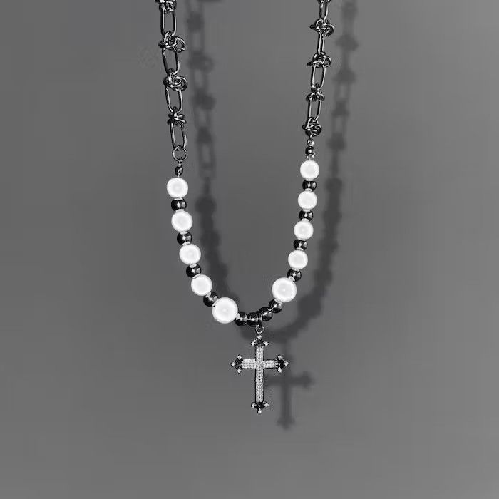 Jewelry × Vintage Pearl Reflective Cross Necklace Size ONE SIZE - 3 Thumbnail