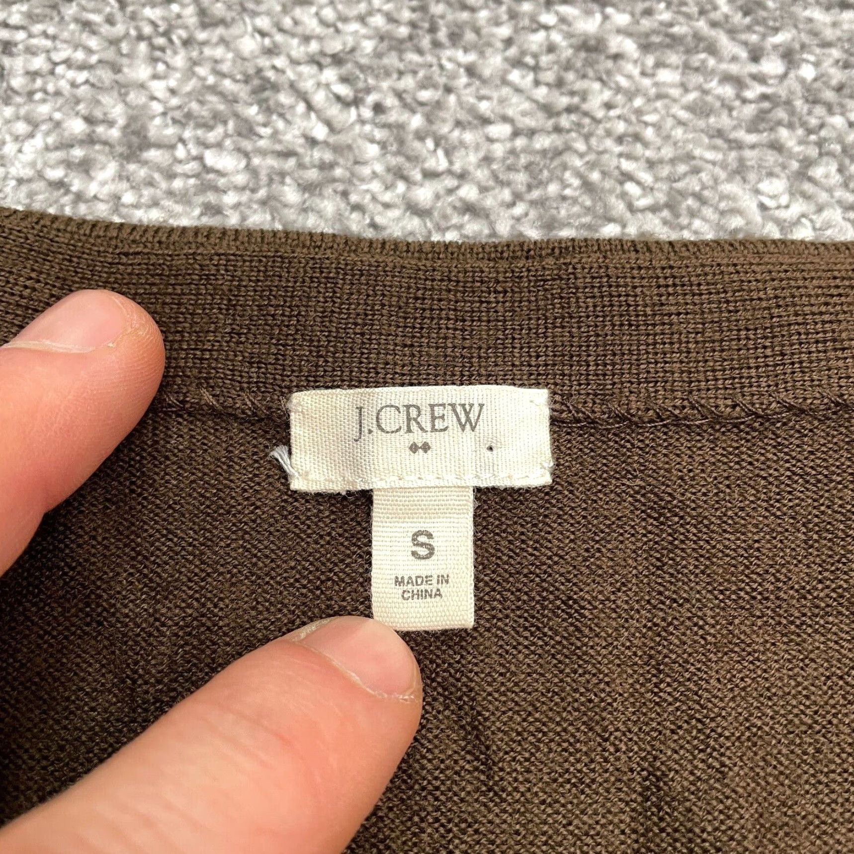 J.Crew J.Crew Wool Cardigan Sweater Womens Small Moss Green V-Neck Casual Lightweight Long Sleeve Size S / US 4 / IT 40 - 4 Thumbnail