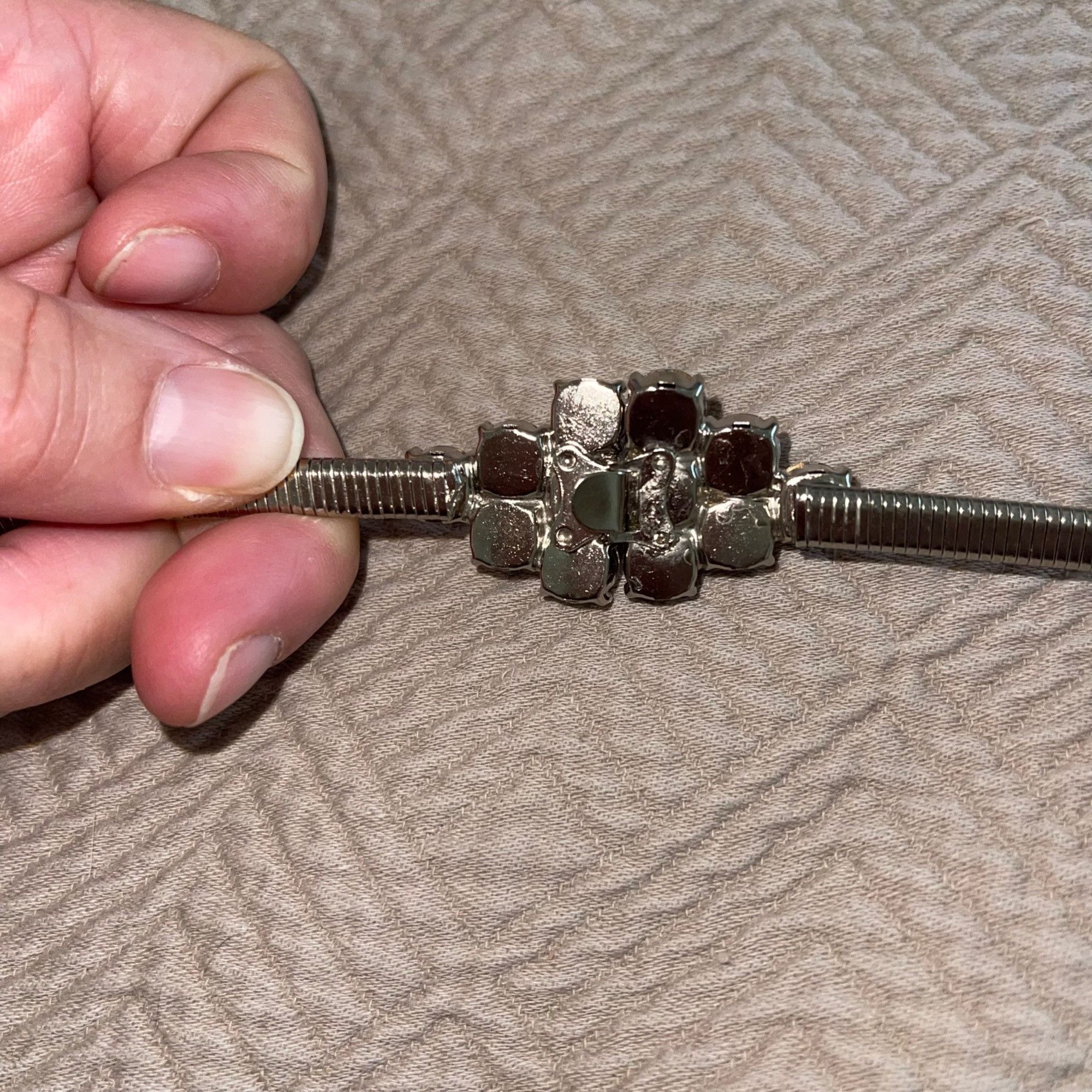 The Unbranded Brand Womens Belt Size 27 Silver Stretch Tone Rhinestone Size ONE SIZE - 7 Thumbnail