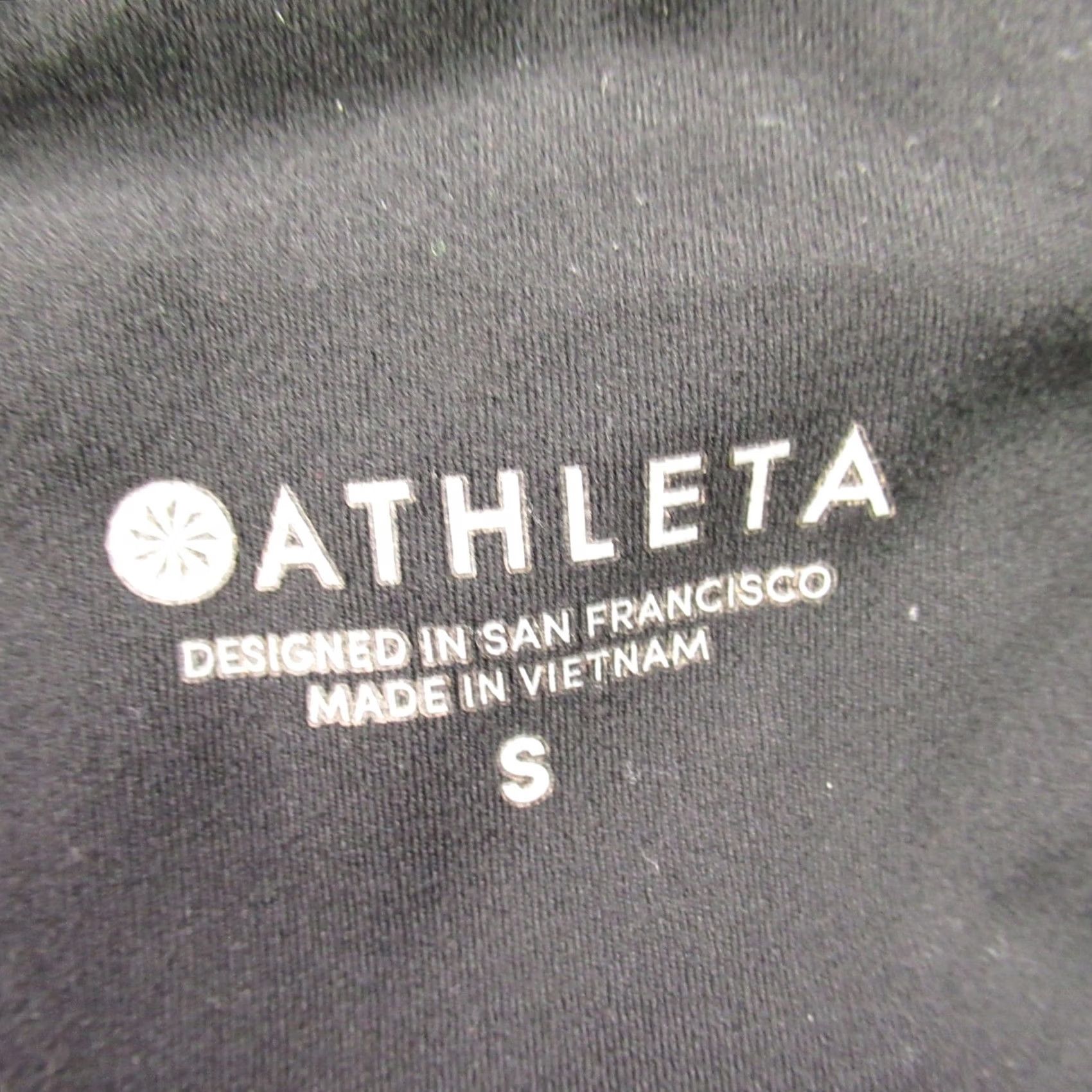 Athleta Athleta Leggings Shorts Womens Small Workout Gym Stretch Black Lightweight Yoga Size 28" / US 6 / IT 42 - 3 Thumbnail