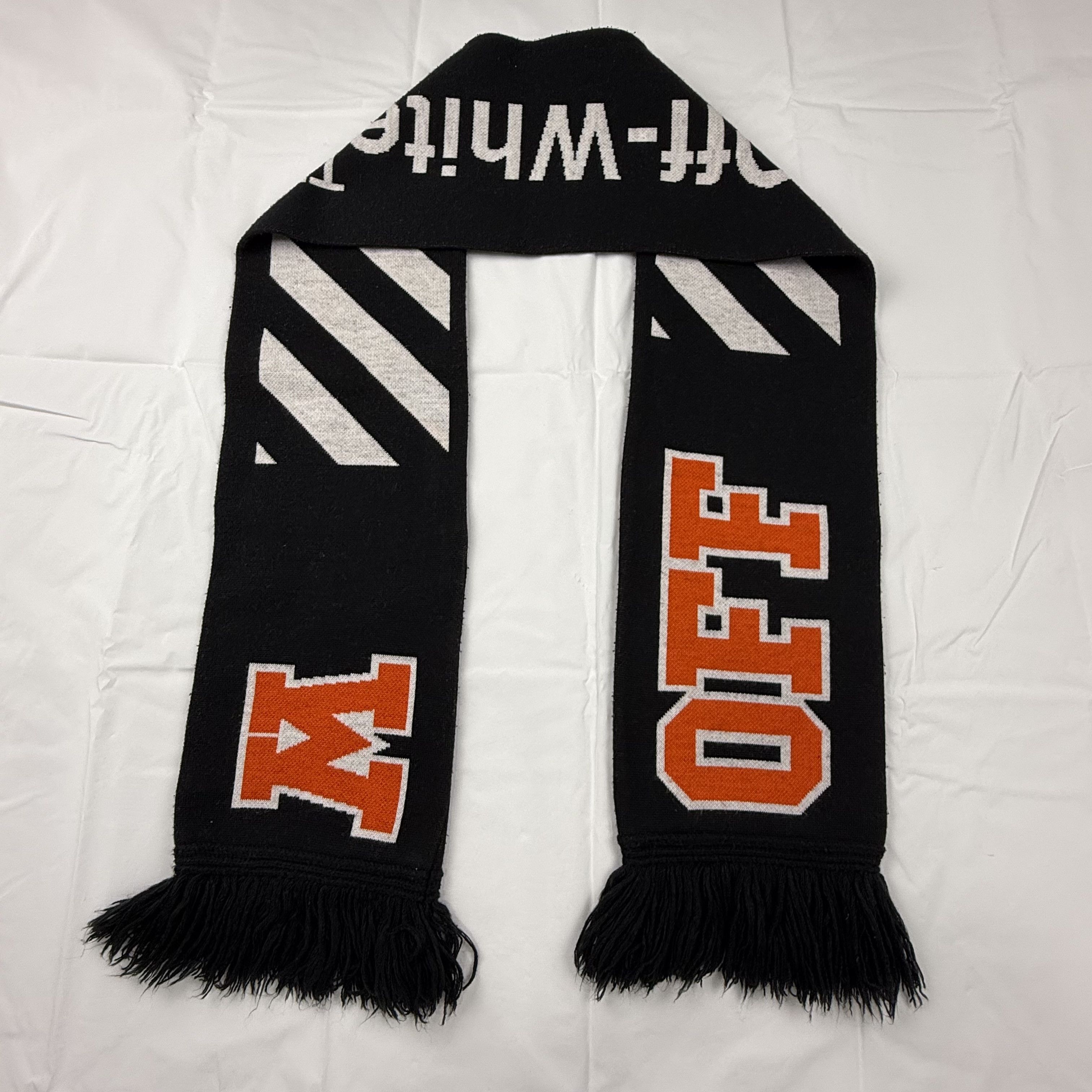 Off-White Off-White Virgil Abloh Scarf Diagonal Stripes Varsity Logo Size ONE SIZE - 1 Thumbnail