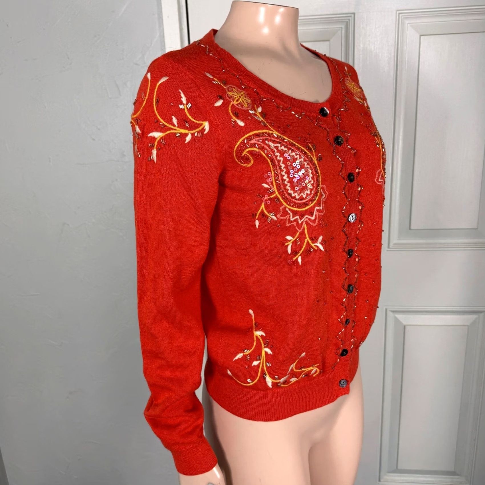 Vintage Sundance Cardigan Sweater Women's Small Crew Neck Long Sleeve Orange Floral Beaded Embroidered Paisley Vintage No Size S / US 4 / IT 40 - 5 Thumbnail