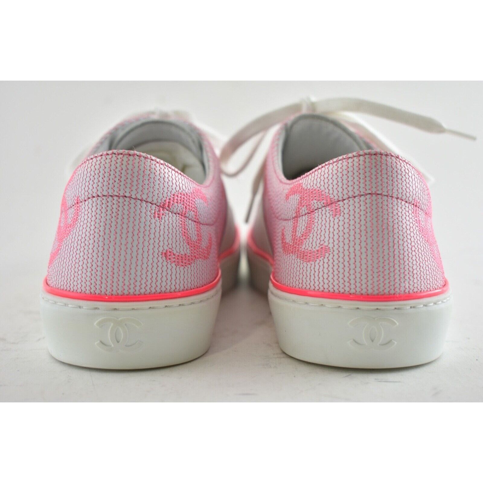 Chanel 18P CC Slip On Lace Up Flat Runner Trainer Sneaker 39 Size US 9 / IT 39 - 11 Thumbnail