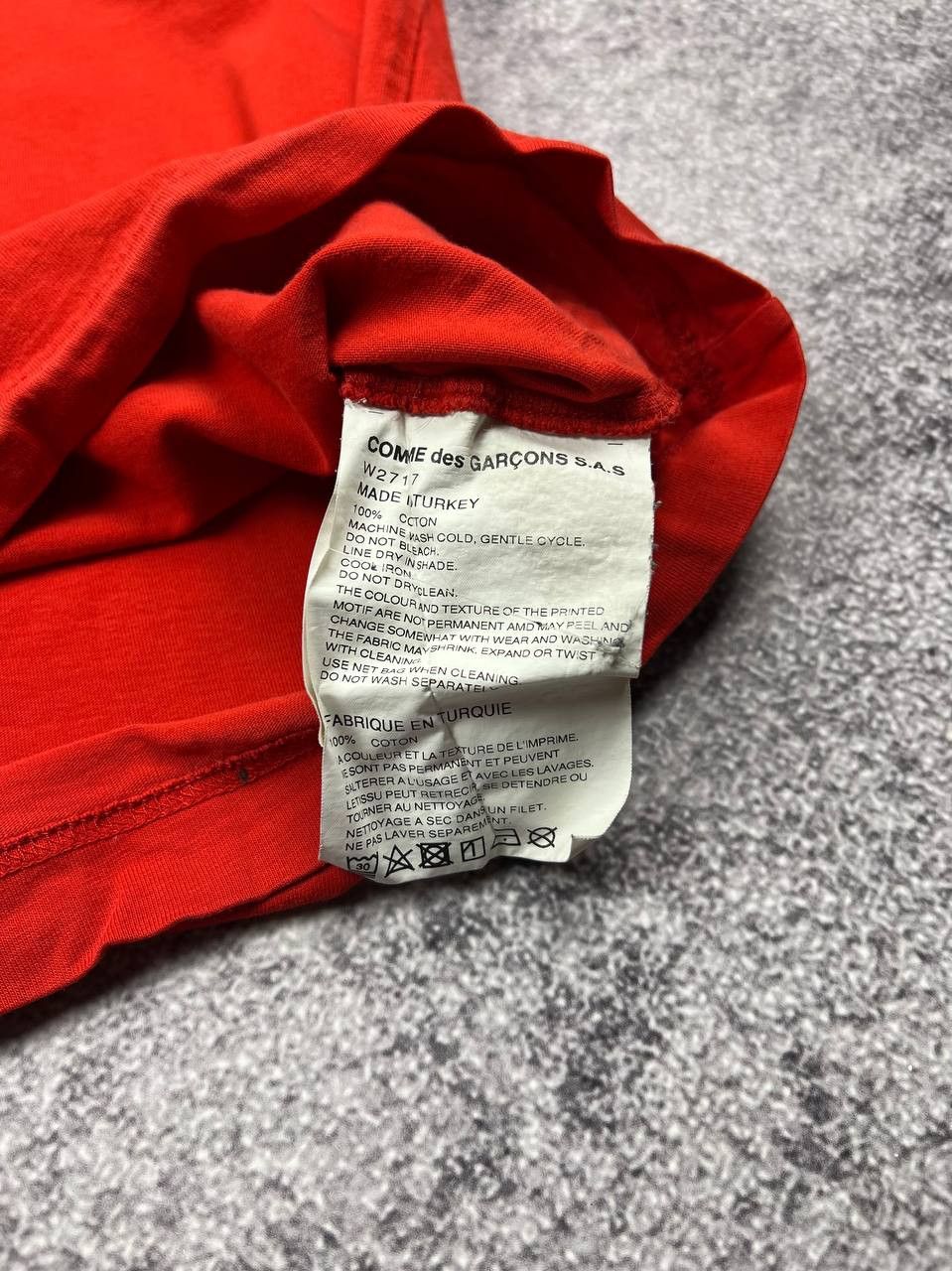 Comme des Garcons SHIRT Comme des Garcons SHIRT T-Shirt Size US S / EU 44-46 / 1 - 10 Thumbnail