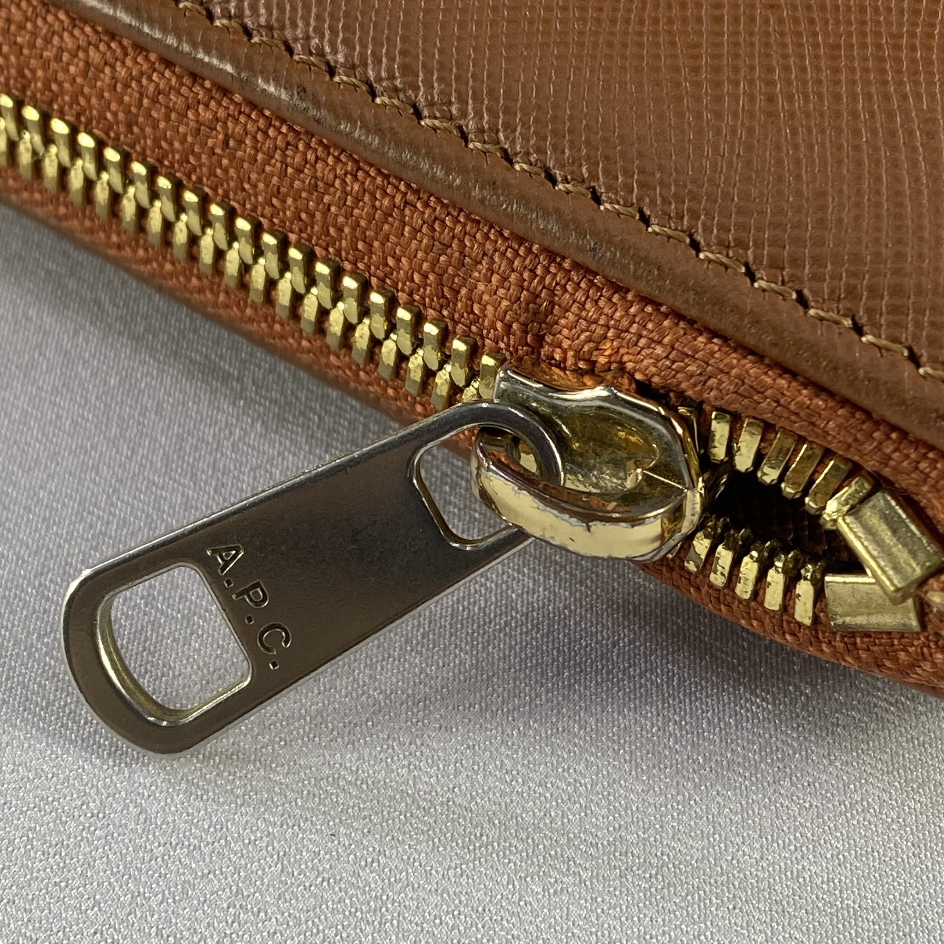 A.P.C. A.P.C. Wallet Long Wallet Leather Size ONE SIZE - 6 Thumbnail
