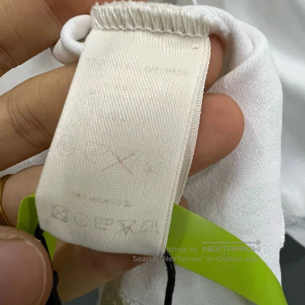 Louis Vuitton Louis Vuitton White Short-Sleeve. Size US M / EU 48-50 / 2 - 3 Thumbnail