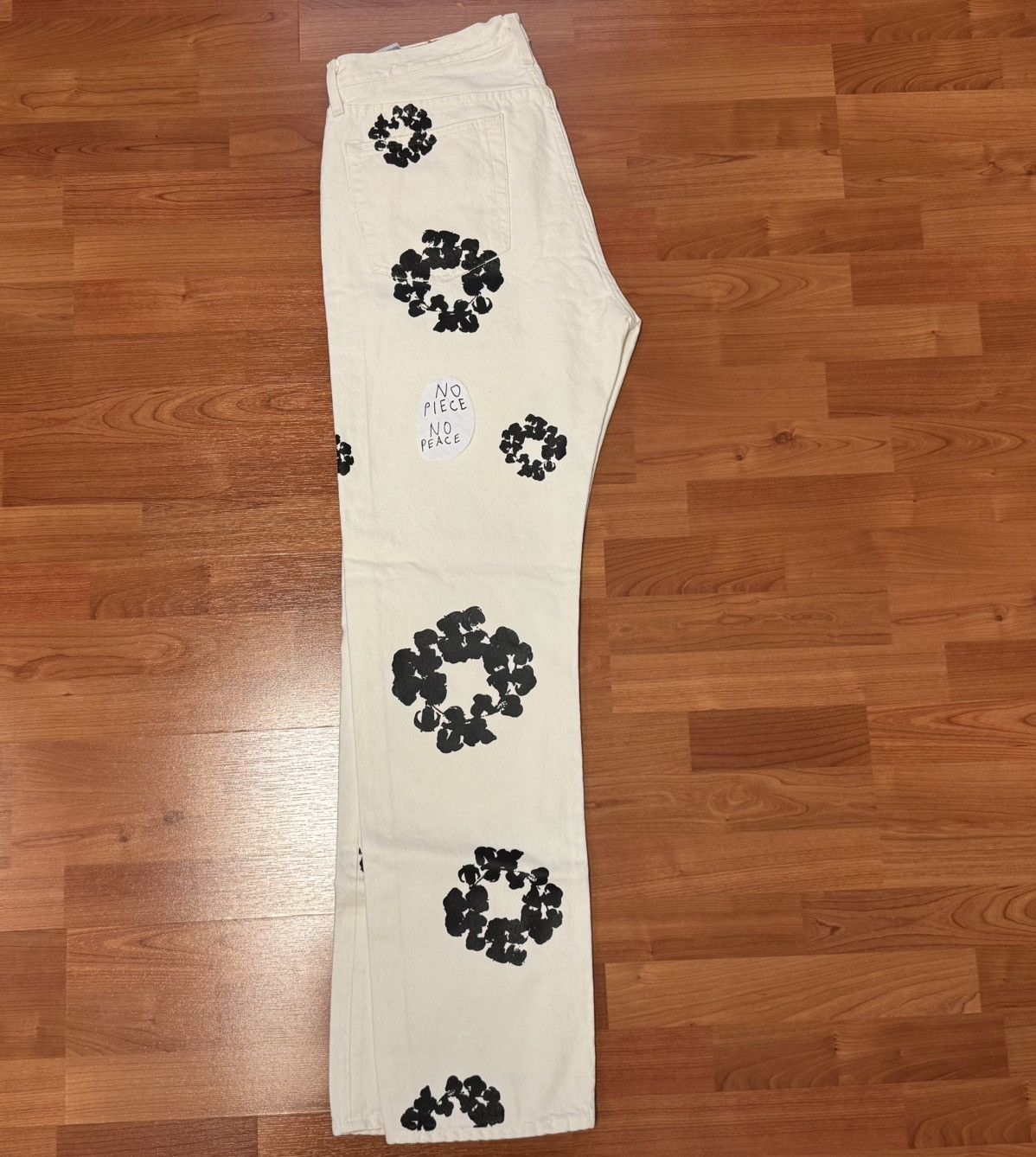 DENIM TEARS Denim Tears Cotton Wreath Jeans Shock Drop (White) Size US 36 / EU 52 - 4 Thumbnail