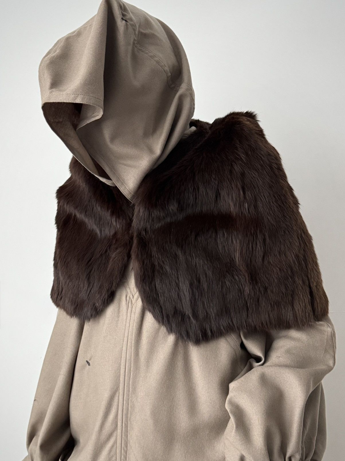 Vintage Vintage 1940s CC41 Fur Shoulder Capelet Size M / US 6-8 / IT 42-44 - 1 Thumbnail