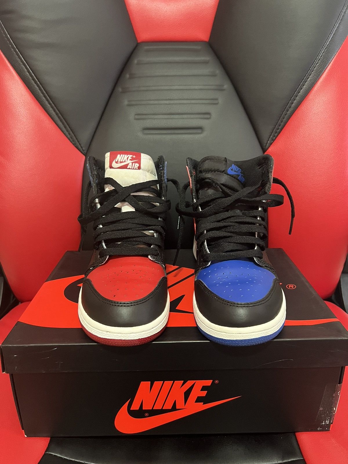 Jordan Brand × Nike Jordan 1 Size US 5 / EU 37 - 4 Thumbnail