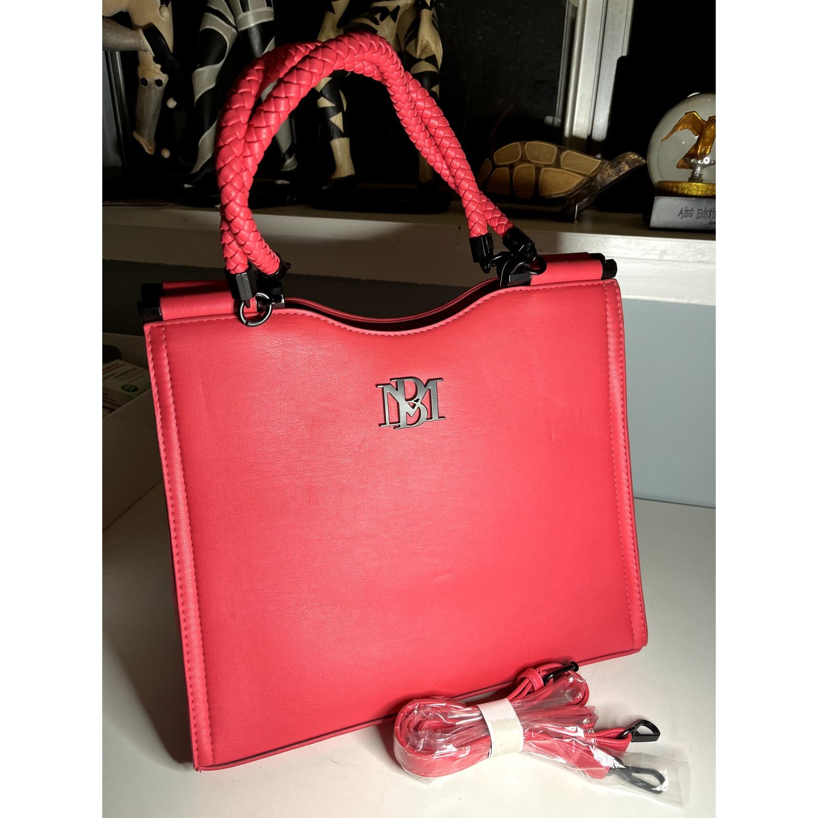 Badgley Mischka NWT- Badgley Mischka Hot Pink Shoulder Purse Size ONE SIZE - 1 Thumbnail
