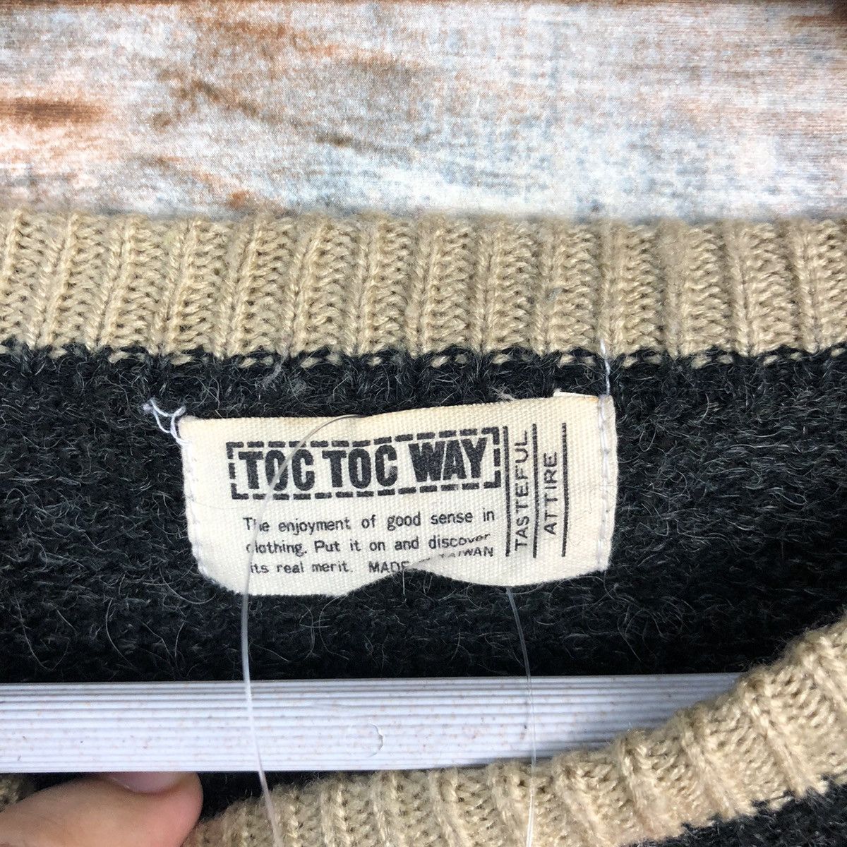 Japanese Brand DL Toc Toc Way Black art vintage Knitwear #A1498 Size US L / EU 52-54 / 3 - 11 Thumbnail