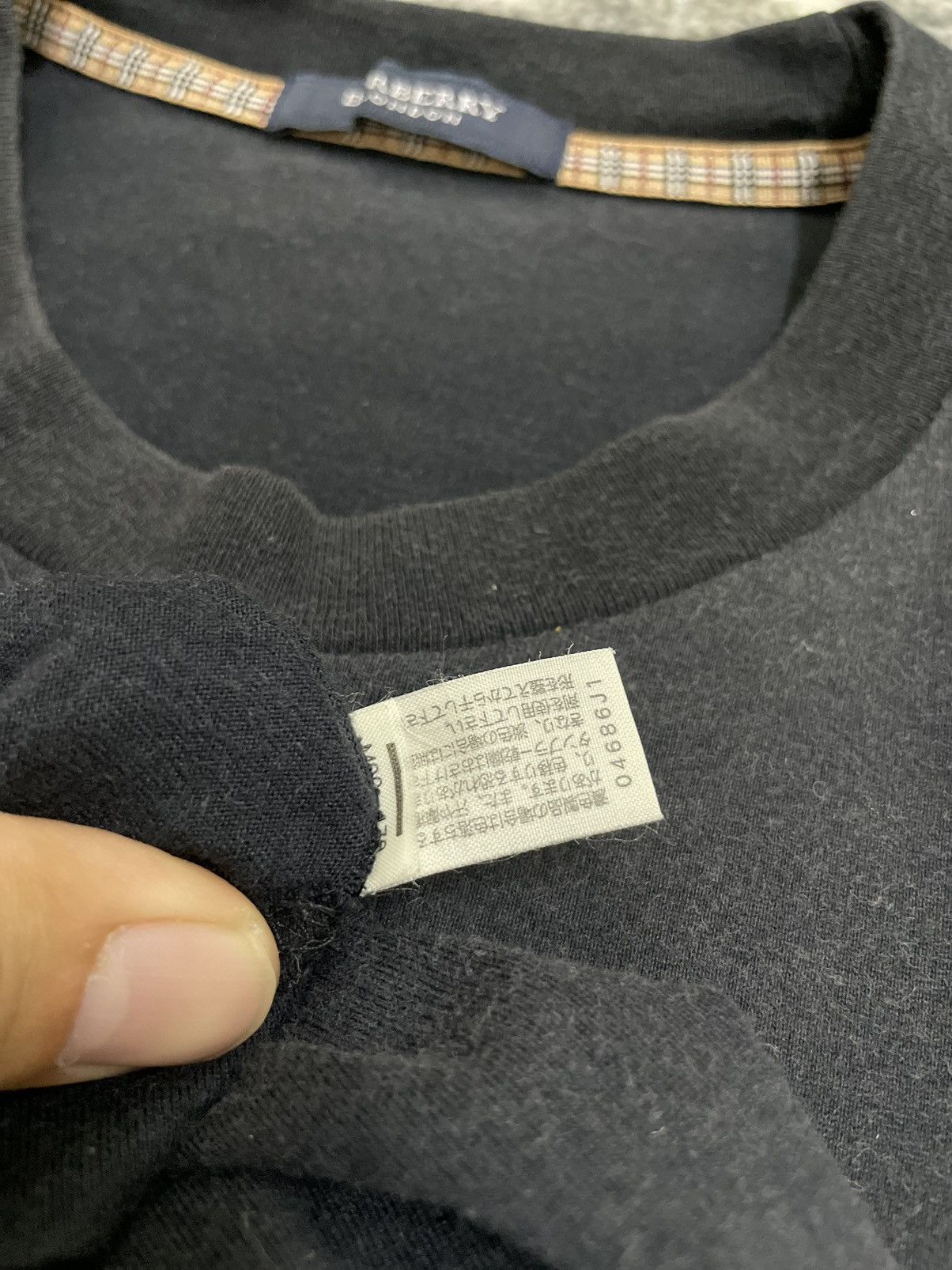 Burberry × Vintage VINTAGE BURBERRY LONDON PLAIN TEE Size US M / EU 48-50 / 2 - 5 Thumbnail