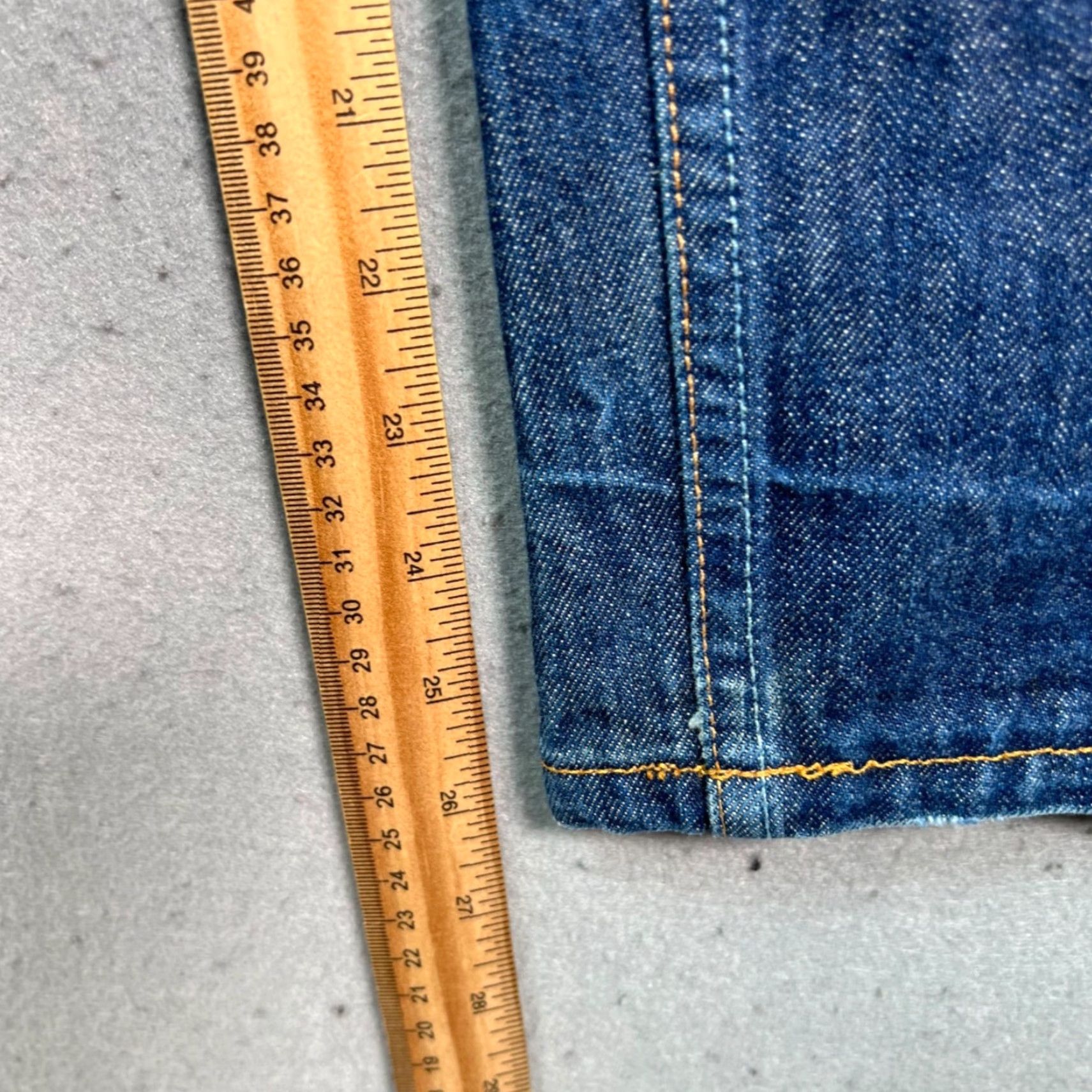 Levi's VINTAGE Levi's 501 Jeans Men 30x27 Distressed Blue Cotton Denim 5-Pocket Straight Regular (Loose Fit) Mens Size US 30 / EU 46 - 7 Thumbnail
