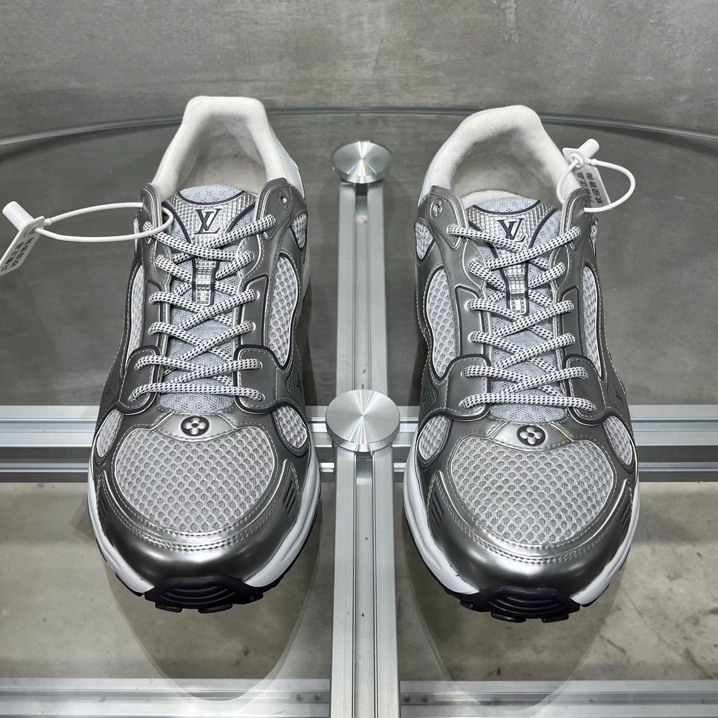 Louis Vuitton LV Olympia 'Silver Horn King' Sneakers UK7 41 YH26281 Size US 8 / EU 41 - 1 Thumbnail