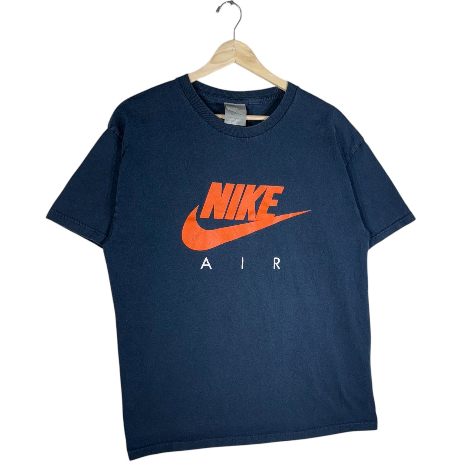 Nike Vintage Nike Air Chest Logo Tee L Size US L / EU 52-54 / 3 - 4 Thumbnail