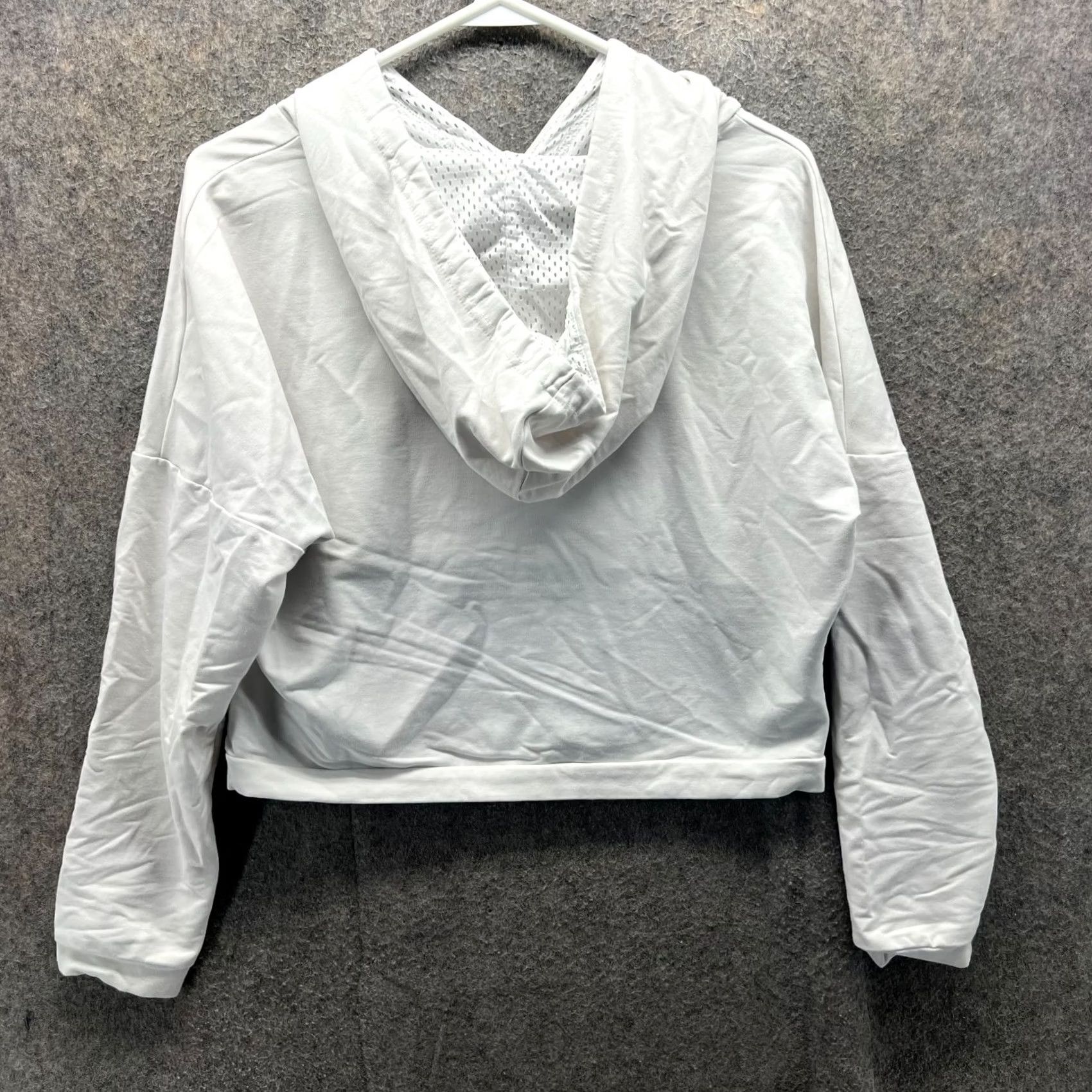 Puma PUMA Hoodie Womens XS White Logo Pullover Cropped Long Sleeve Jacket Winter Fall Activewear Crew Neck Size XS / US 0-2 / IT 36-38 - 2 Thumbnail