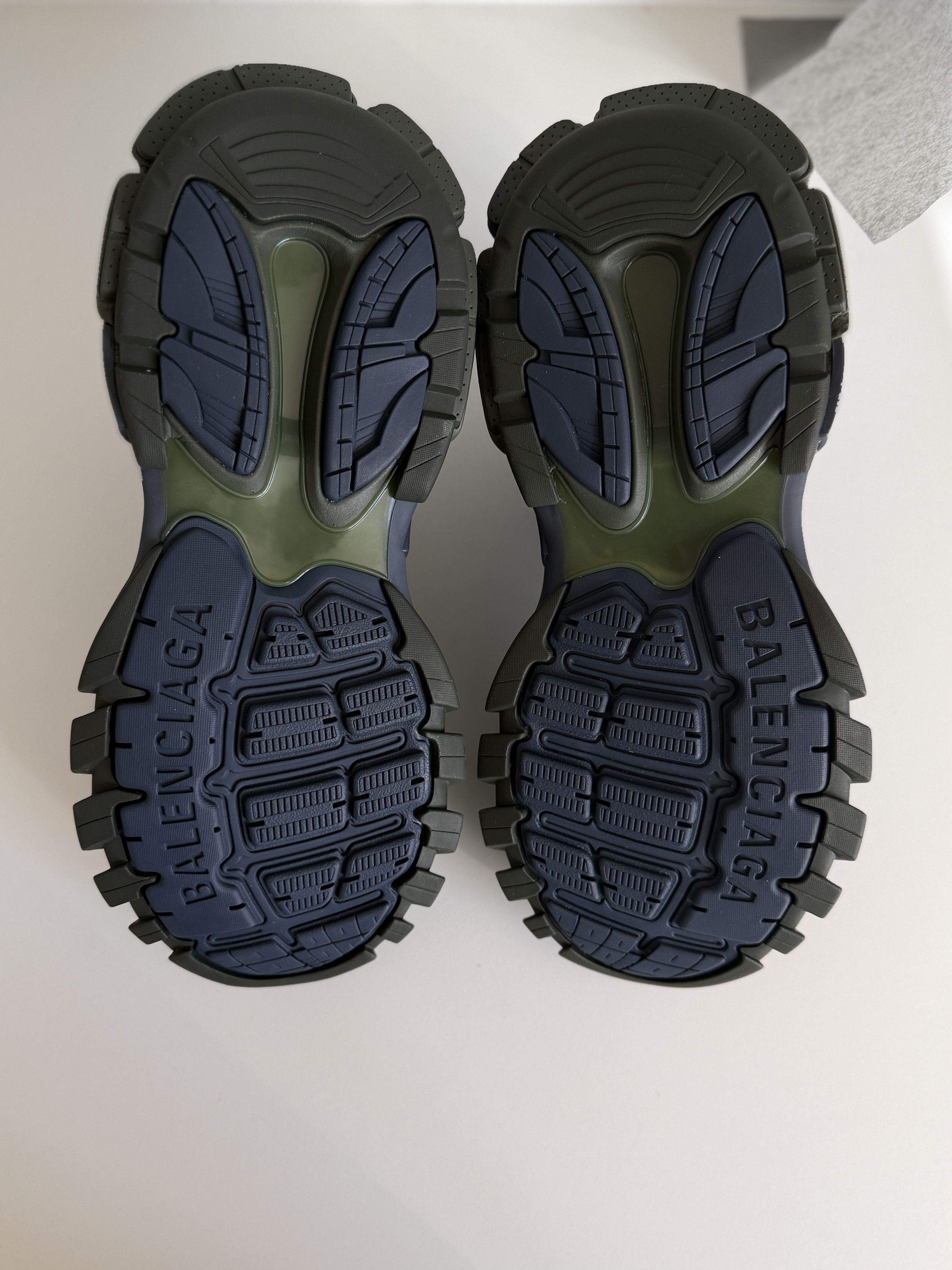 Balenciaga Balenciaga Track Size US 12 / EU 45 - 10 Thumbnail