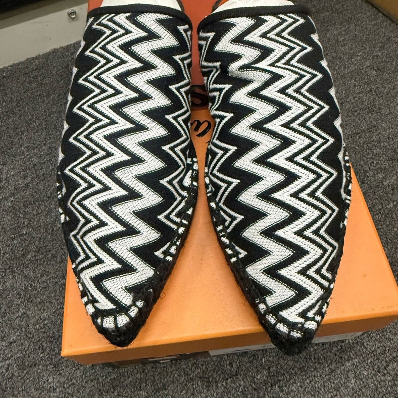 Missoni NWT Missoni Women's Zigzag Espadrille Loafer Shoes 39 US 9 Size US 9 / IT 39 - 1 Thumbnail