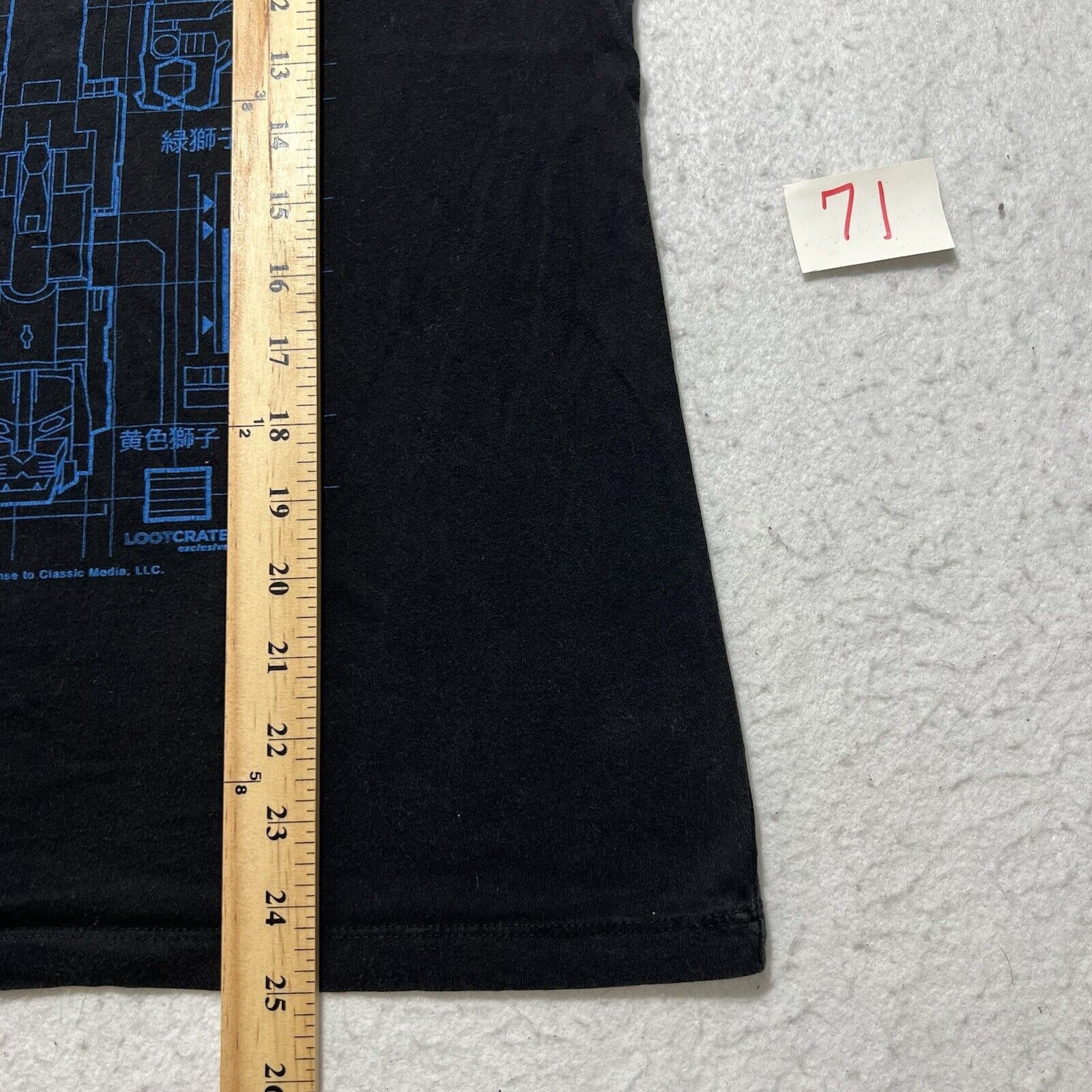 Other Power Rangers Megazord Graphic Tee LootCrate Retro TV Size US S / EU 44-46 / 1 - 9 Thumbnail