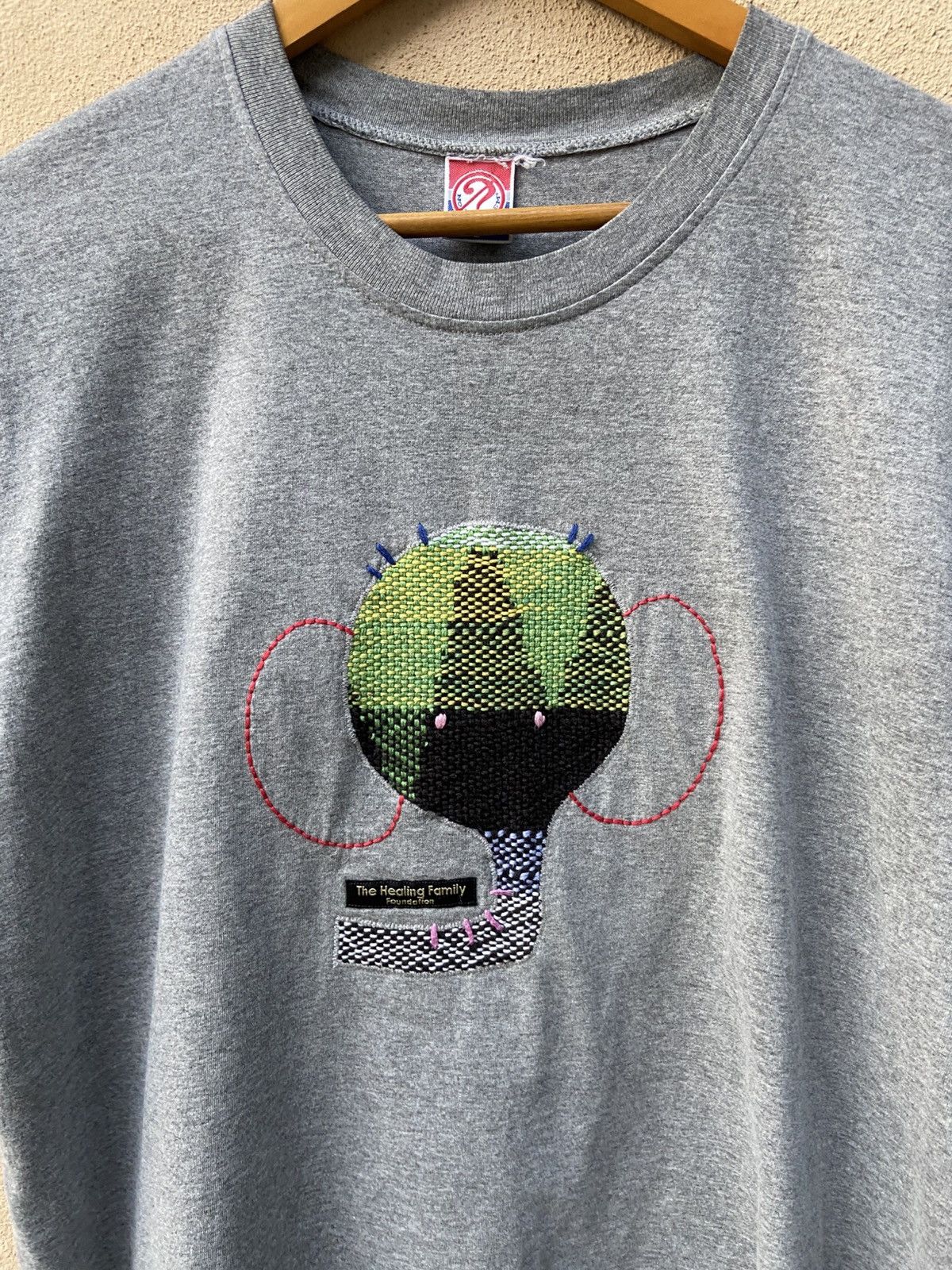 Vintage Vintage 90s Vintage No Problem t shirt Size US L / EU 52-54 / 3 - 1 Thumbnail