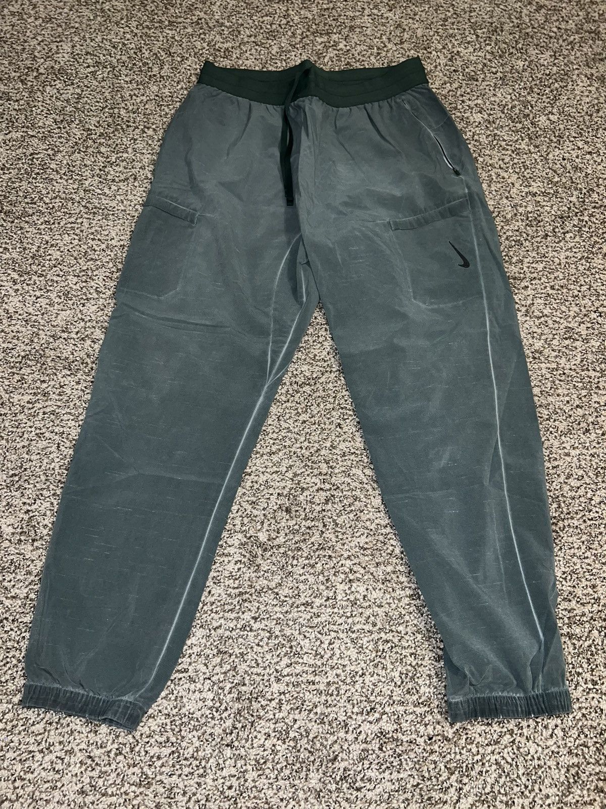 Nike Nike Dry Fit Pants Greenish Size Large Size US 36 / EU 52 - 1 Thumbnail