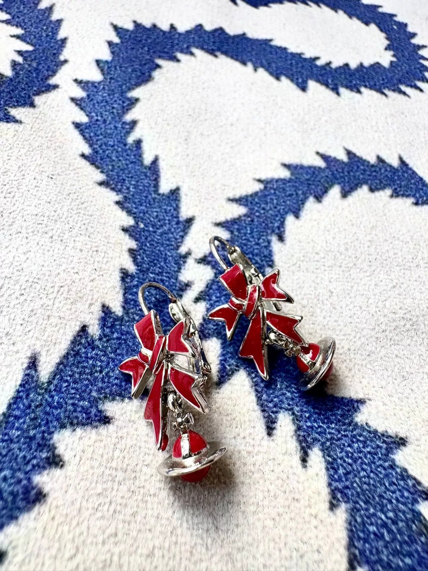 Vivienne Westwood vivienne westwood red bow saturn earrings Size ONE SIZE - 1 Thumbnail