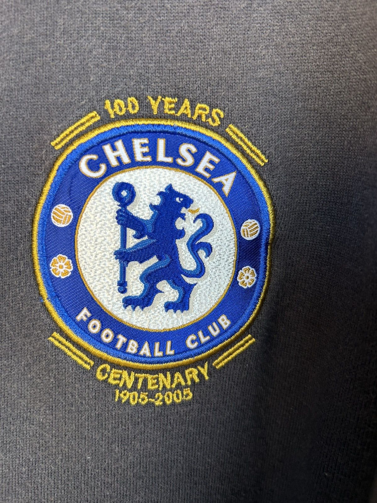 Chelsea Soccer × Umbro × Vintage Chelsea FC 100 Years Centenary Sunfaded Sweatshirt Size US S / EU 44-46 / 1 - 3 Thumbnail