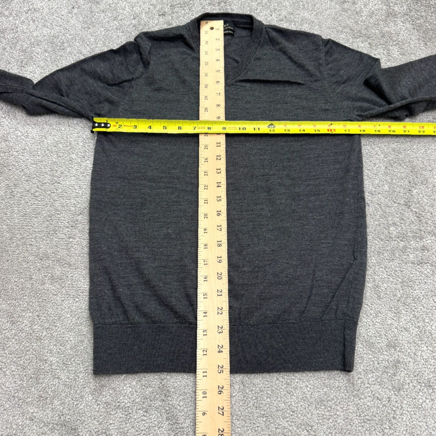 Zara VINTAGE? No — Zara Mens Wool V-Neck Pullover Sweater M Gray Knit Classic Regular Fit Casual Office Size US M / EU 48-50 / 2 - 5 Thumbnail