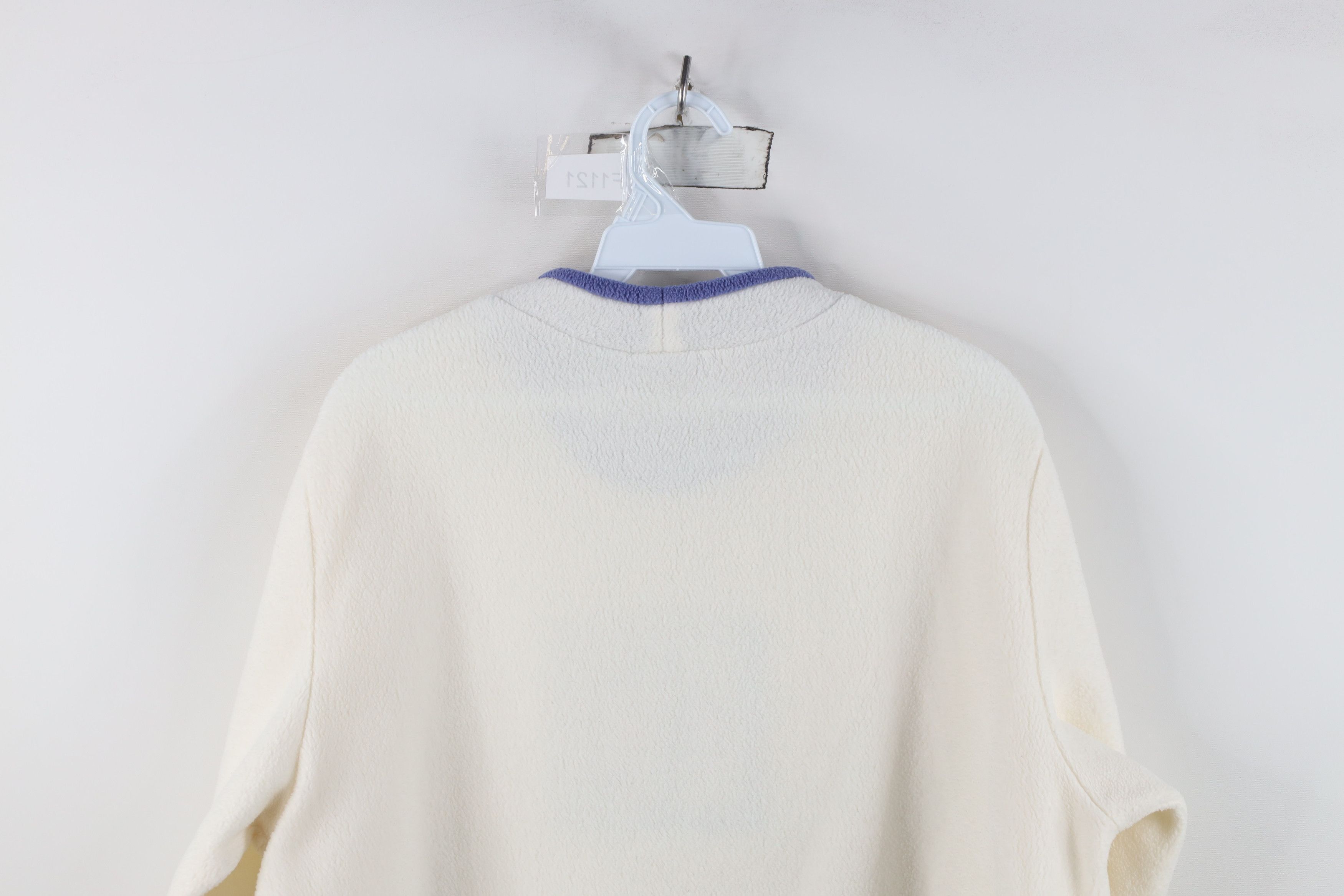 Vintage Vintage 90s Streetwear Christmas Snowflake Fleece Sweater Size L / US 10 / IT 46 - 9 Thumbnail