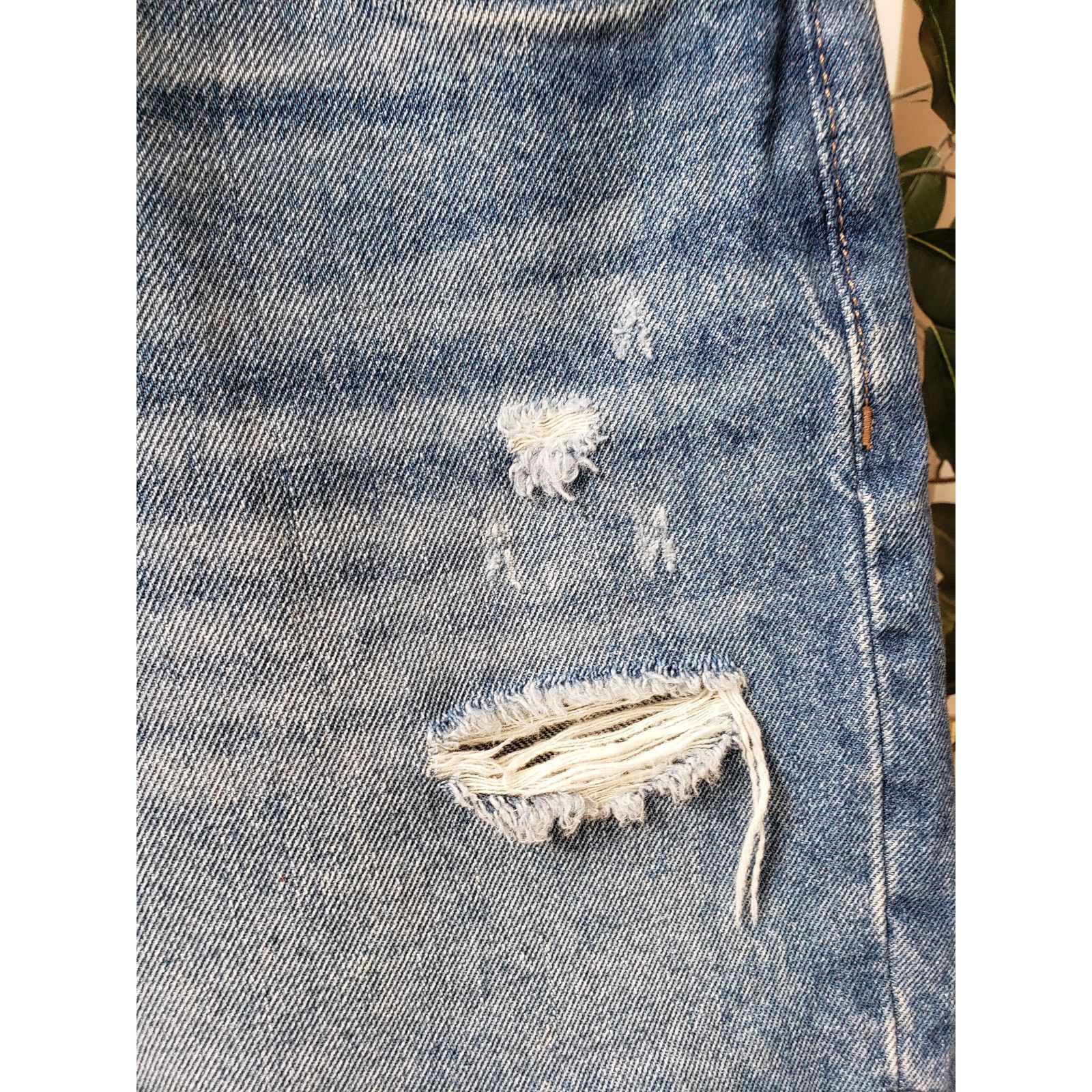 Old Navy Old Navy Cut Off Shorts Women Size 4 Blue High Rise Straight Size 27" / US 4 / IT 40 - 12 Thumbnail