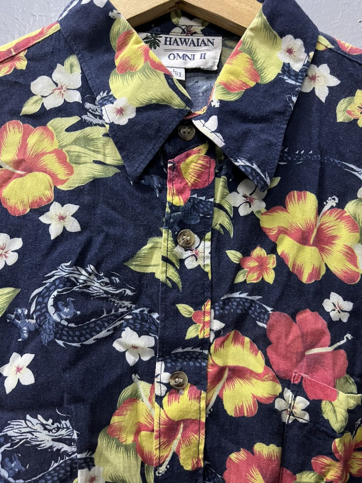 Vintage Hawaiian Shirt Floral and Dragon Print Size US L / EU 52-54 / 3 - 2 Thumbnail