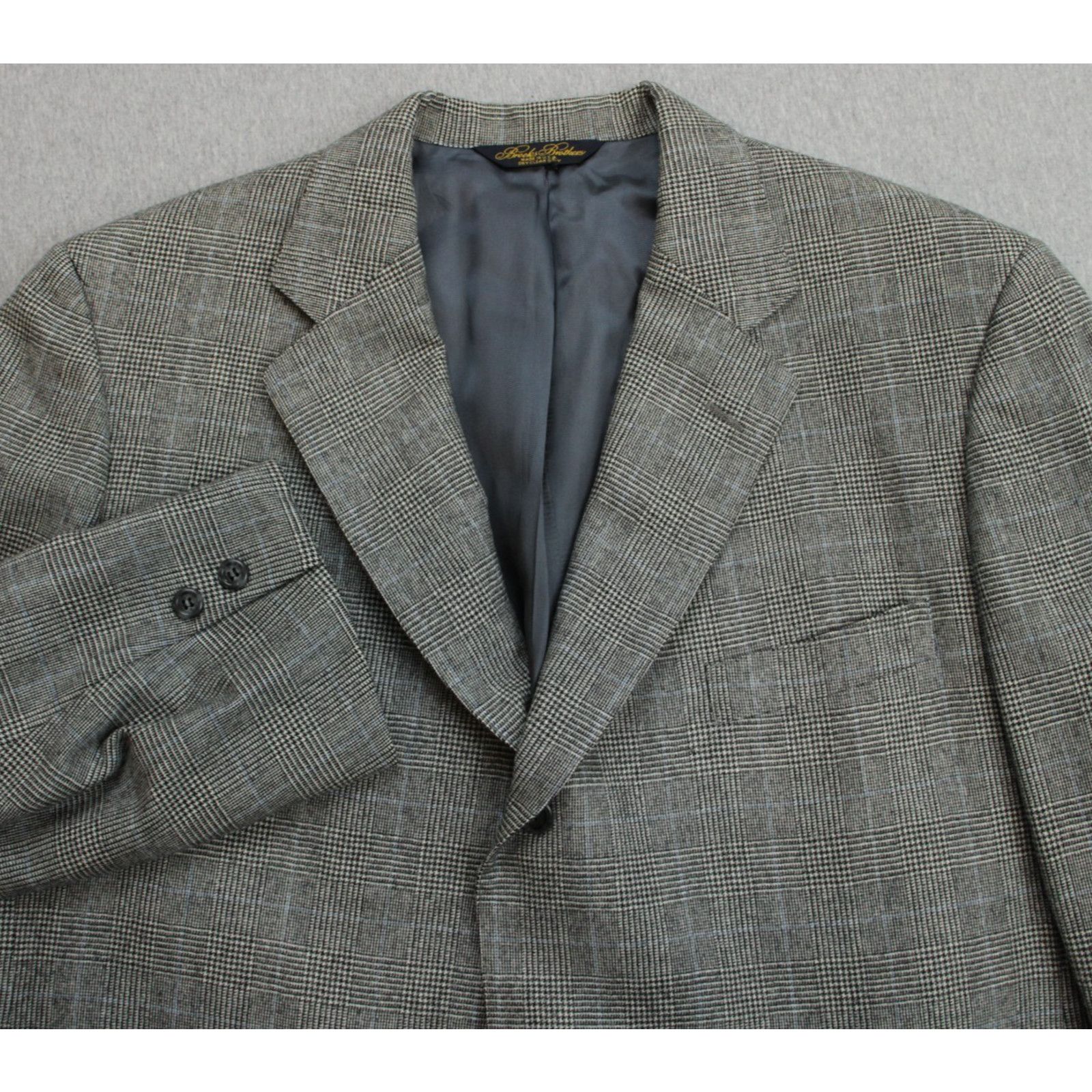 Brooks Brothers Brooks Brothers Blazer Mens 44R Glen Plaid 3 Buttons Size 44R - 1 Thumbnail