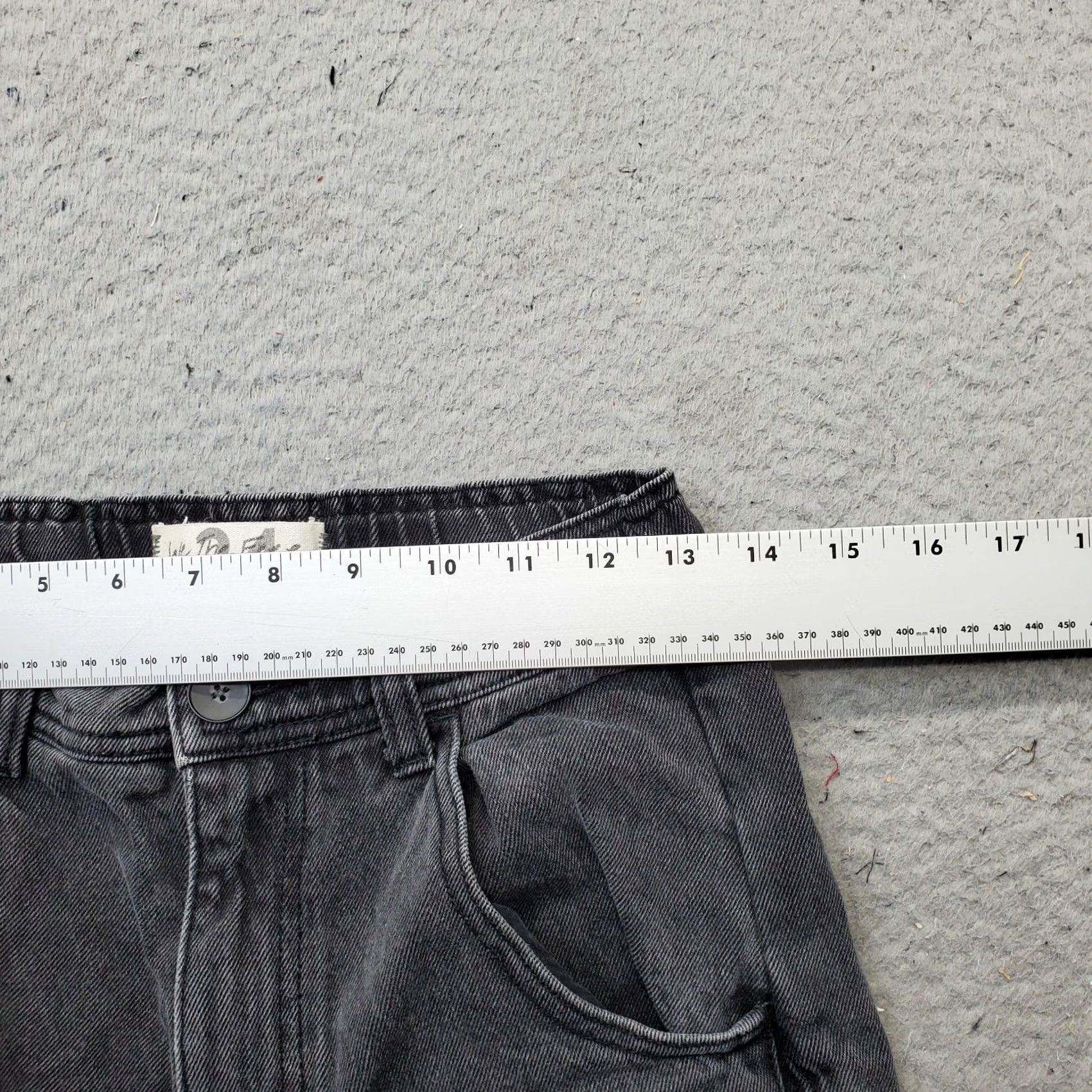 Levi's Levi's We The Free Baggy Jeans Women Size 24 Black Denim High Rise 23" Inseam 33.75" Outseam 5-Pocket Straight Jeans Size 42" / US 20 - 6 Thumbnail