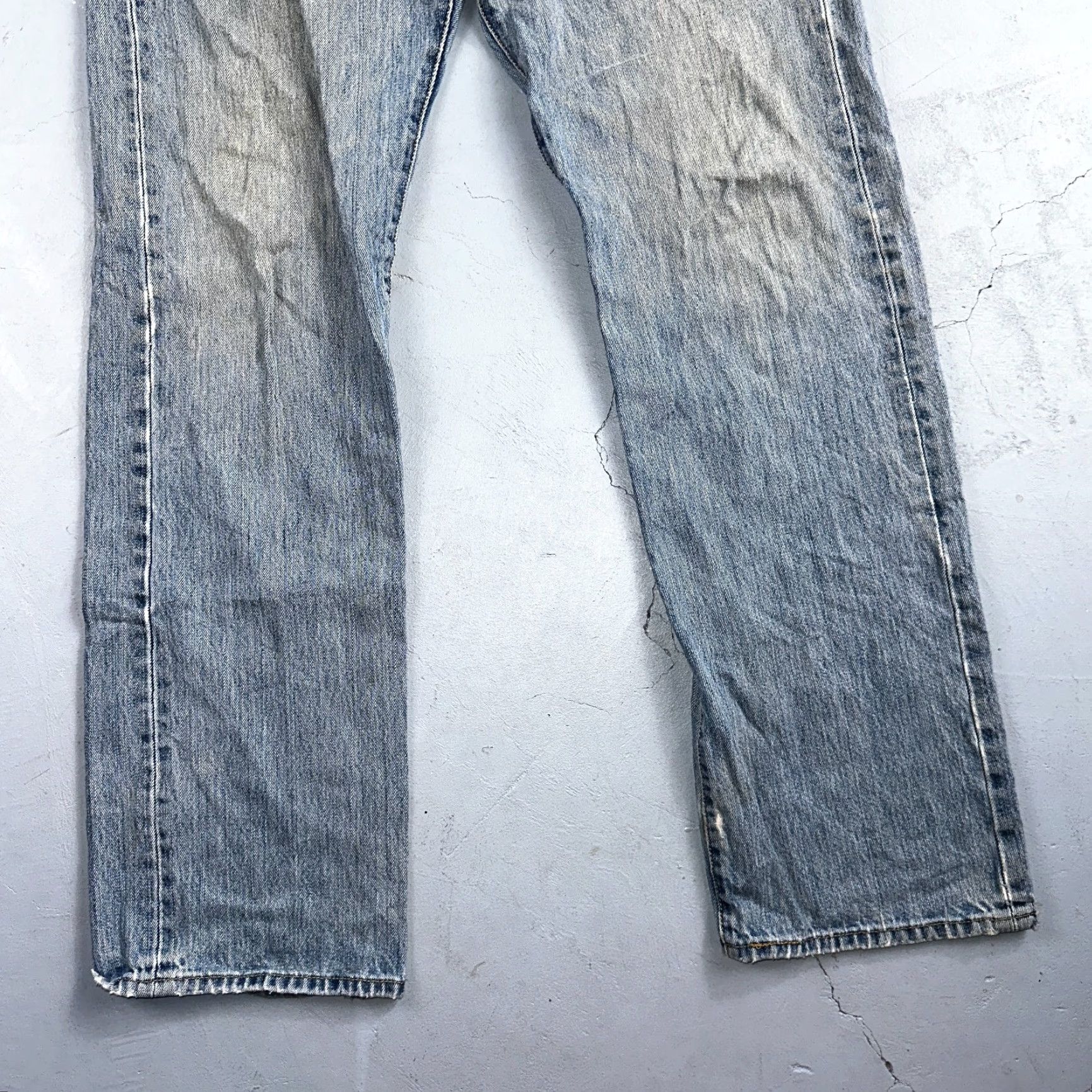 Levi's Levis 501 Jeans Vintage 90s Light Wash Blue Classic Straight Mens Denim 36x34 36x34 Regular 501 Series Shoes? Size US 36 / EU 52 - 3 Thumbnail