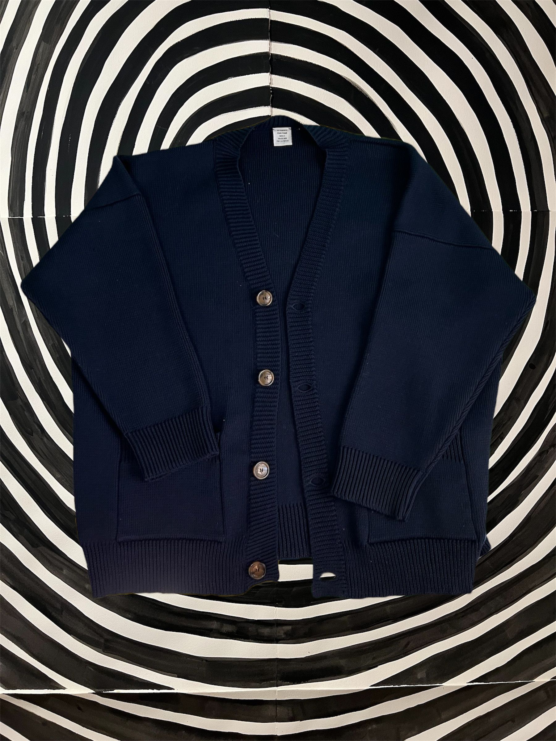 Vetements 3' x 3' cardigan FW18 Size US XXL / EU 58 / 5 - 1 Thumbnail