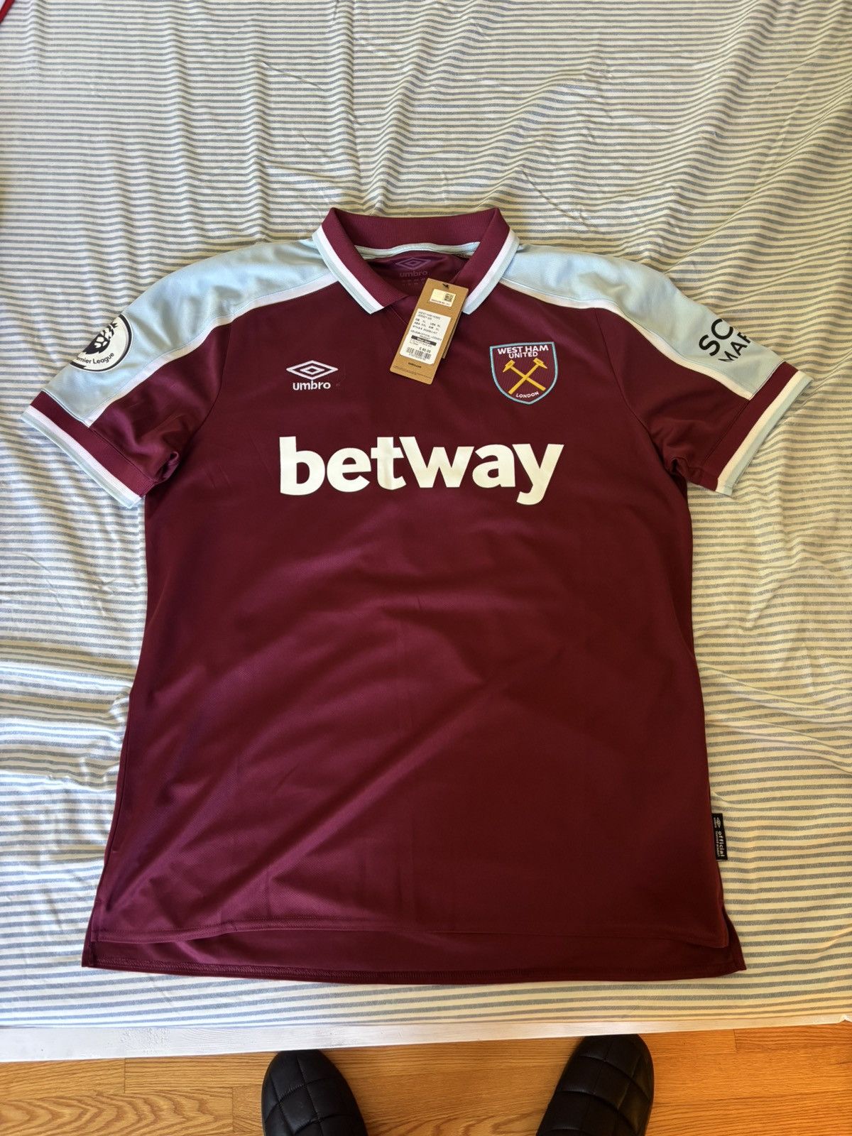 Umbro Declan rice West ham kit with tags Size US XL / EU 56 / 4 - 1 Thumbnail