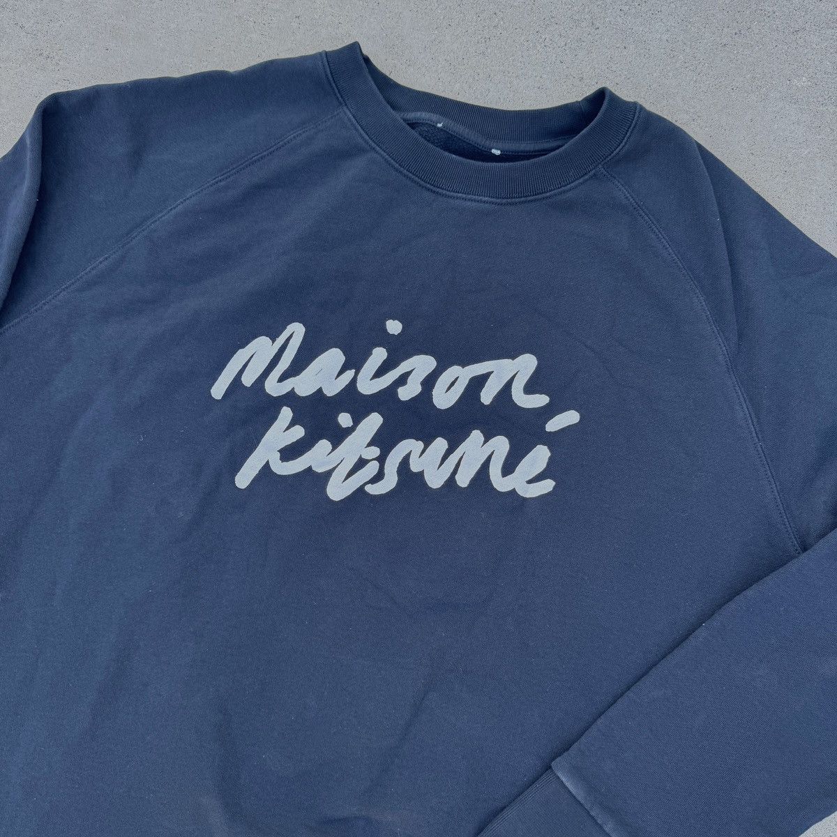 Maison Kitsune Madison Kitsune Script logo Crewneck Size US M / EU 48-50 / 2 - 2 Thumbnail