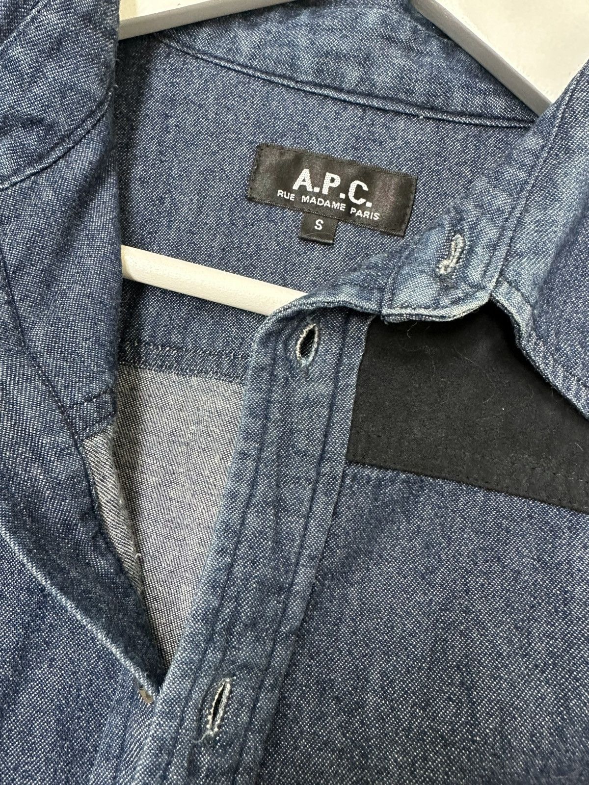 A.P.C. APC Denim shirt with shoulder detail Size US S / EU 44-46 / 1 - 3 Thumbnail