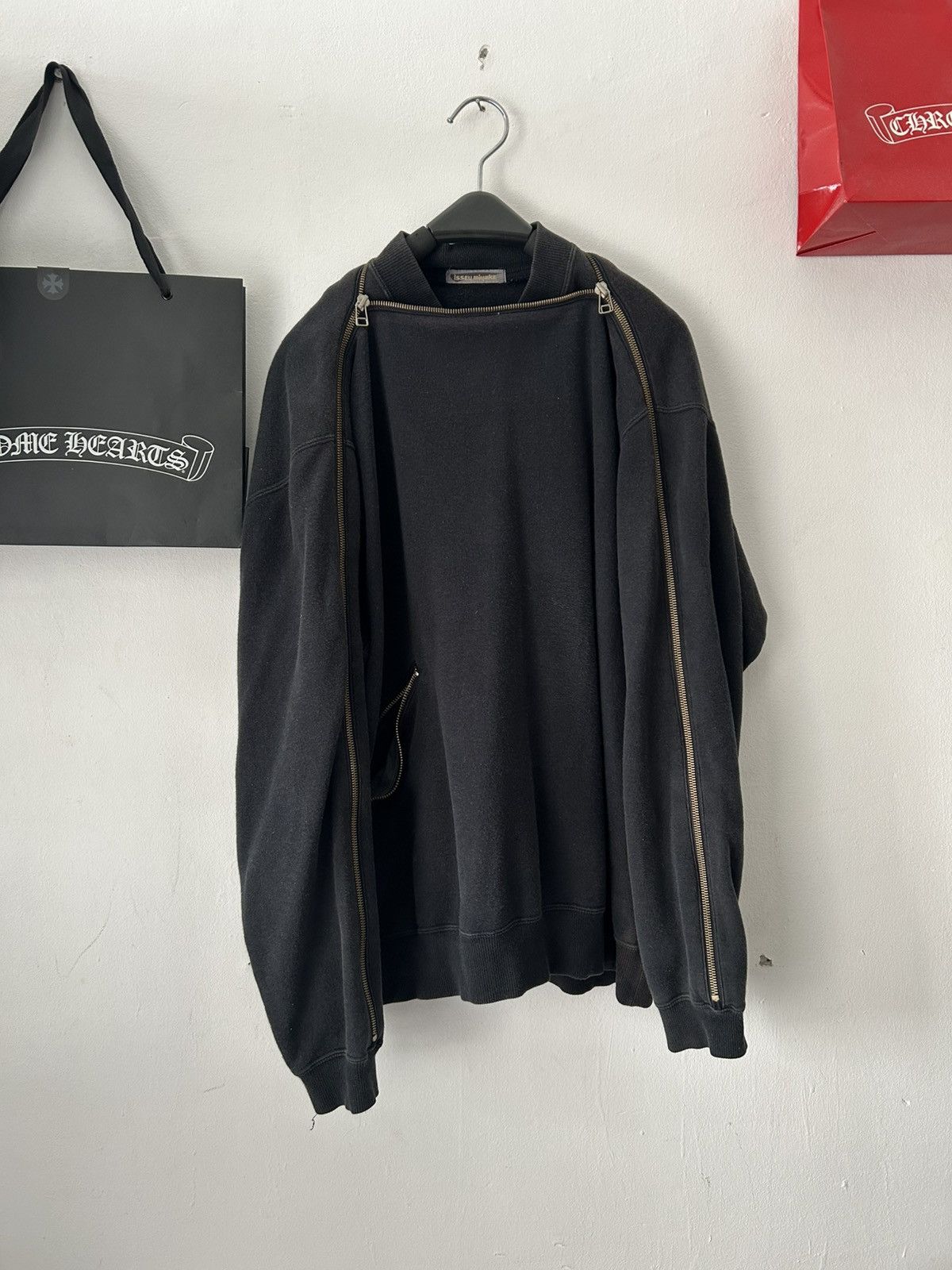 Issey Miyake Issey Miyake Printemps été 1987’ Staff Sweater Size US M / EU 48-50 / 2 - 2 Thumbnail