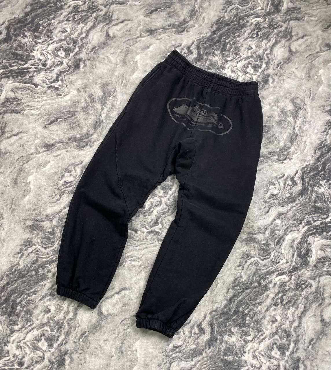 Corteiz CORTEIZ VVS VELOUR BOTTOMS [TRIPLE BLACK] | Grailed