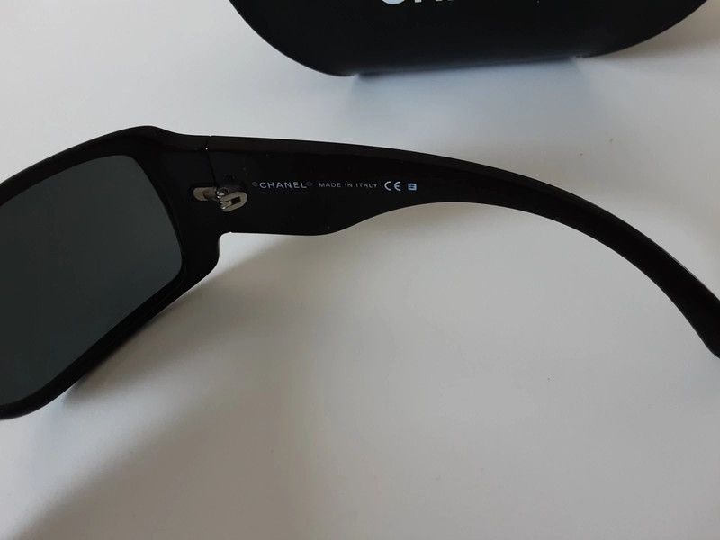 Chanel Chanel Sunglasses 6021 CC Rhinestone Logo Rimless Vintage Size ONE SIZE - 7 Thumbnail