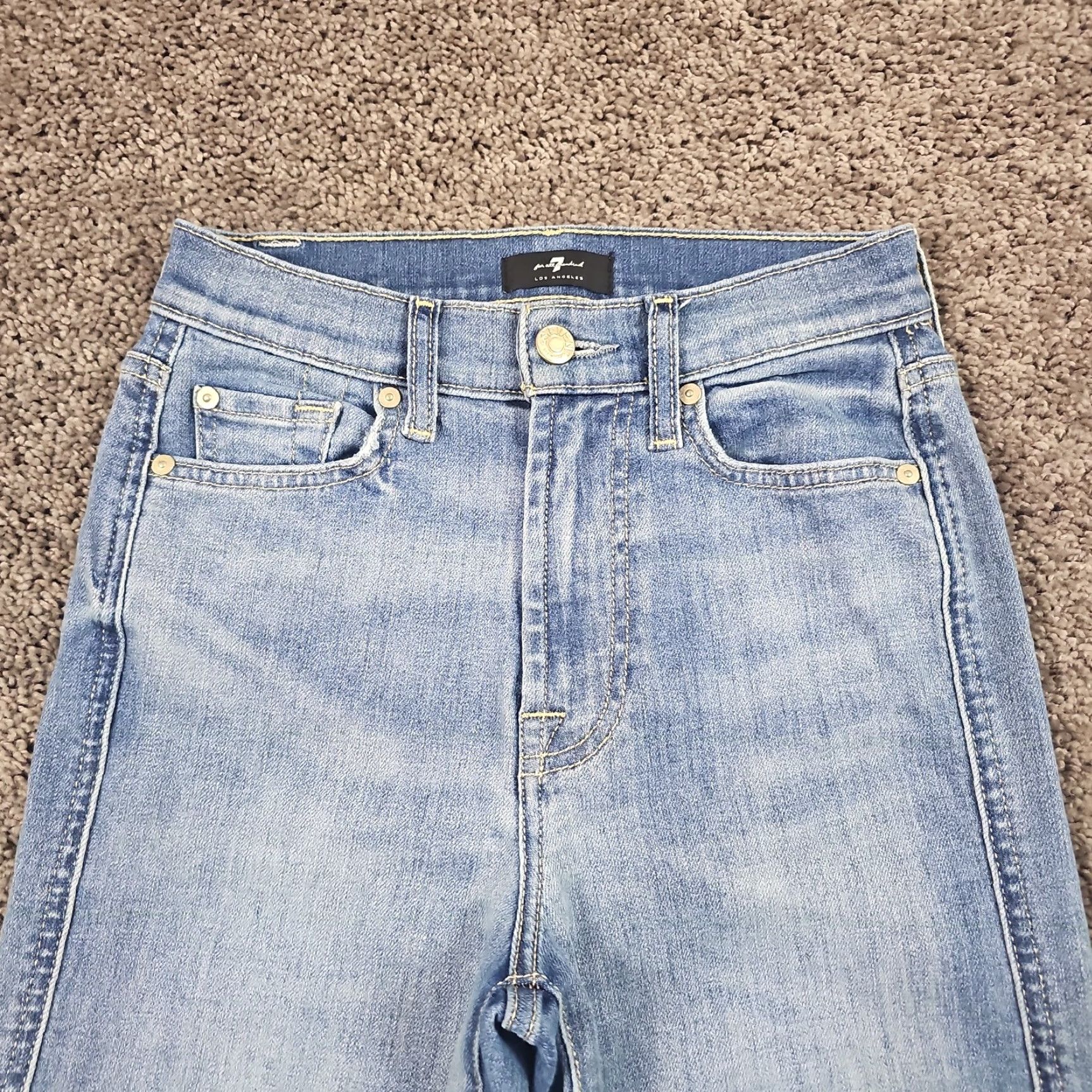 7 For All Mankind 7 For All Mankind Jeans Womens 24 Cropped Straight Light Wash High Rise 23x26 Blue Denim Cotton Spandex Jeans Womens 24 Crop Straight High Rise Size 42" / US 20 - 2 Thumbnail