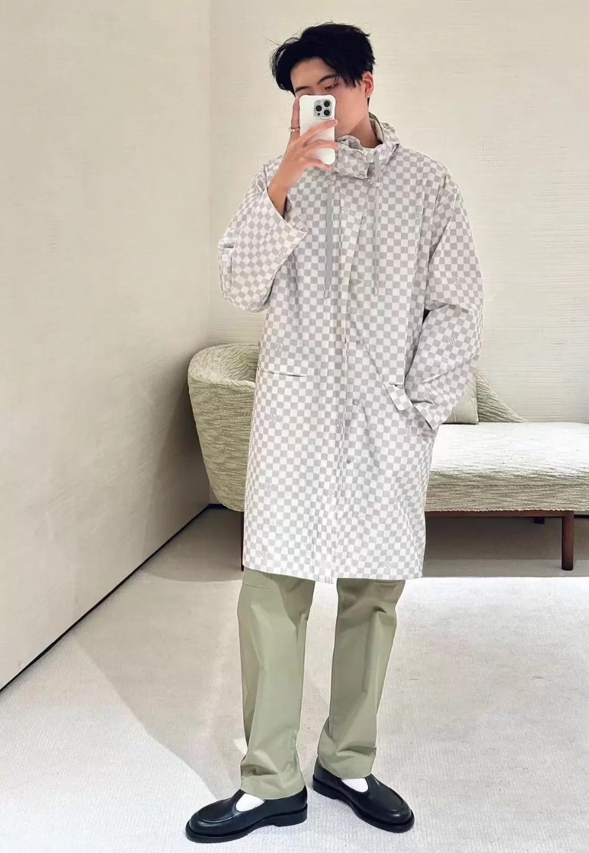 Louis Vuitton LV Check Logo Print Mid-Length Hooded Parka Size US S / EU 44-46 / 1 - 7 Thumbnail