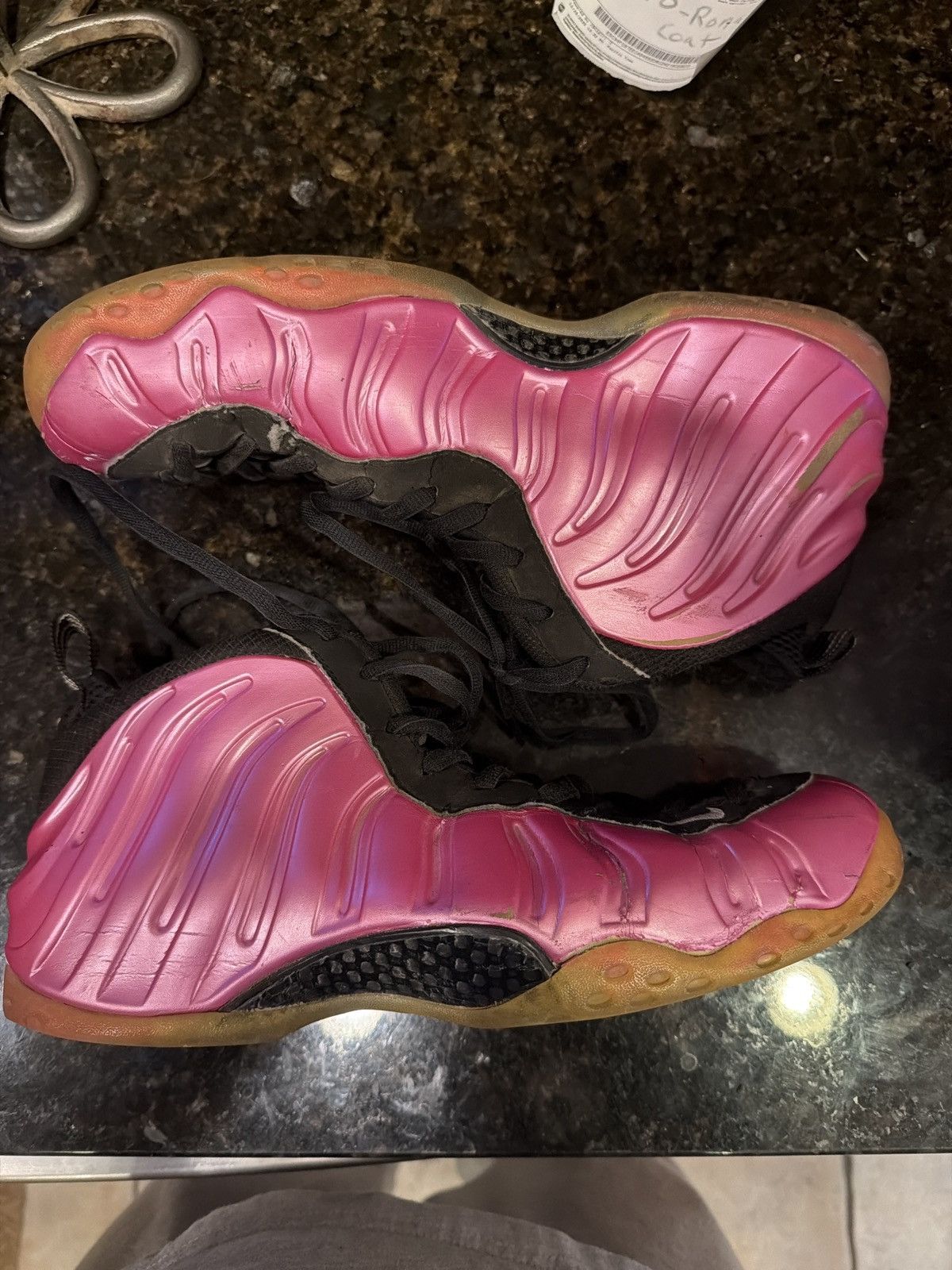 Nike Nike pink foamposites Size US 10 / EU 43 - 6 Thumbnail