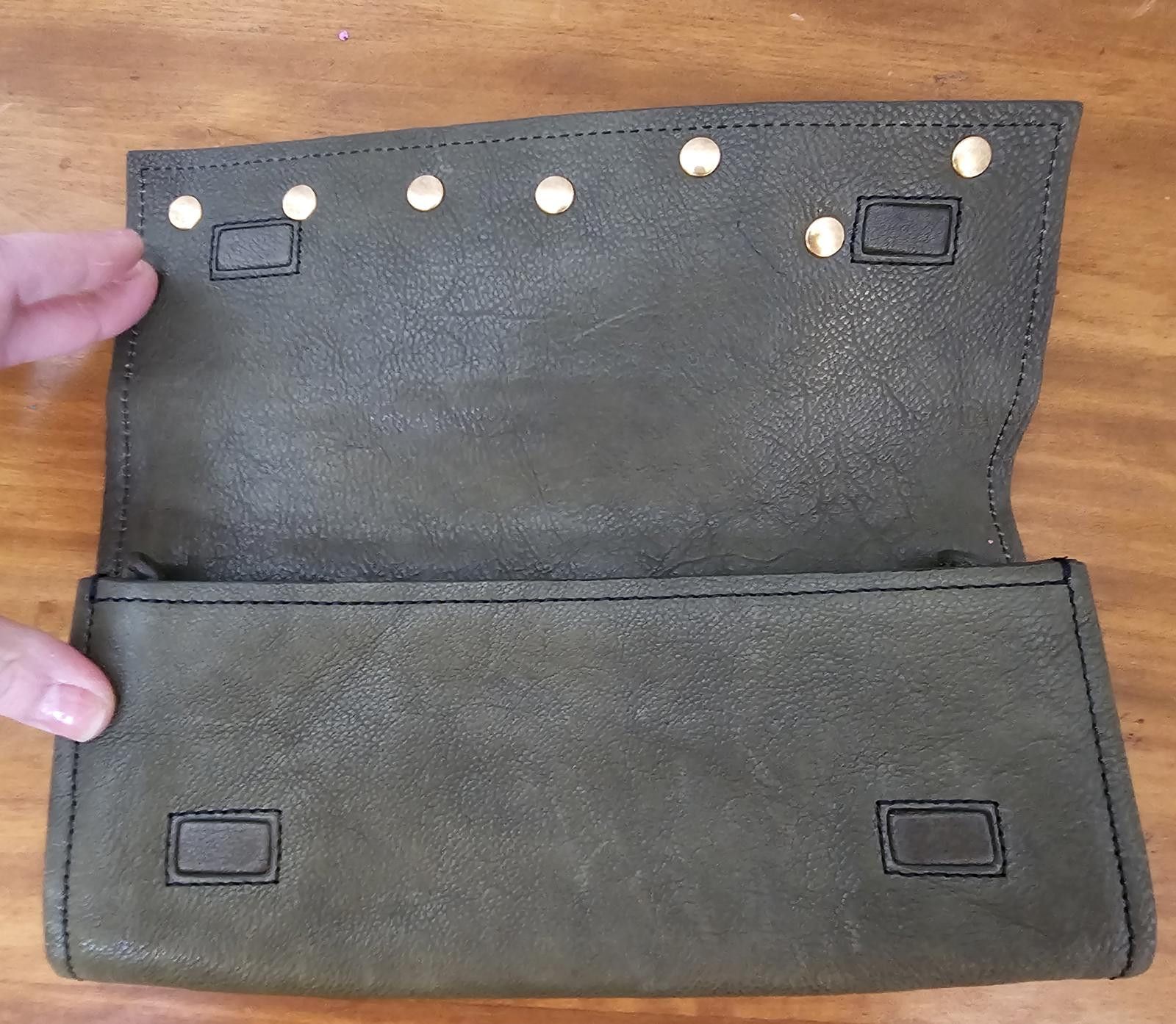 Other Tres Vero Clutch Green Purse Womens Studded Size ONE SIZE - 4 Thumbnail
