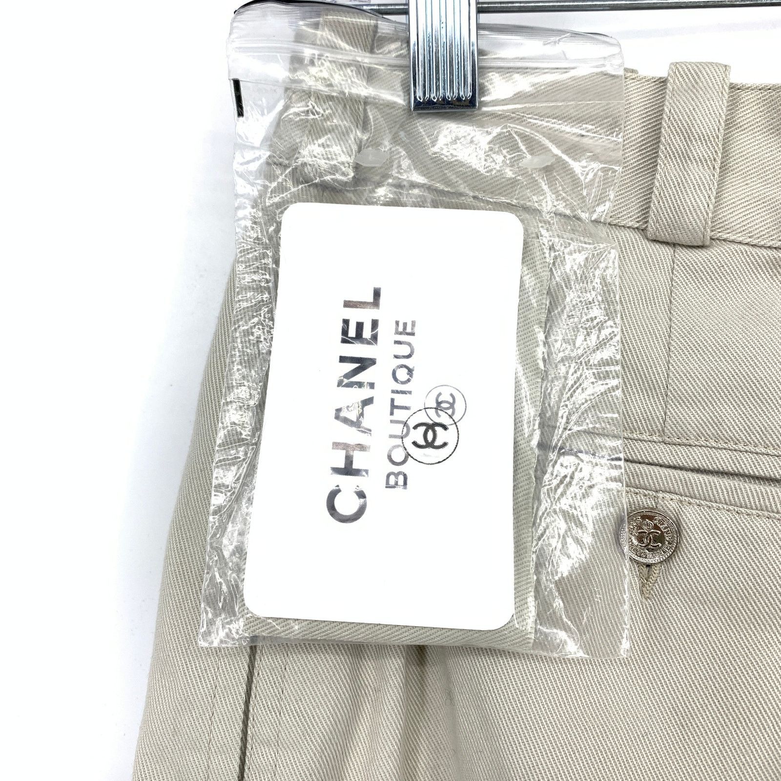Chanel Chanel Boutique Cropped Straight Leg Pants 42 US 10 Beige Size 32" / US 10 / IT 46 - 3 Thumbnail