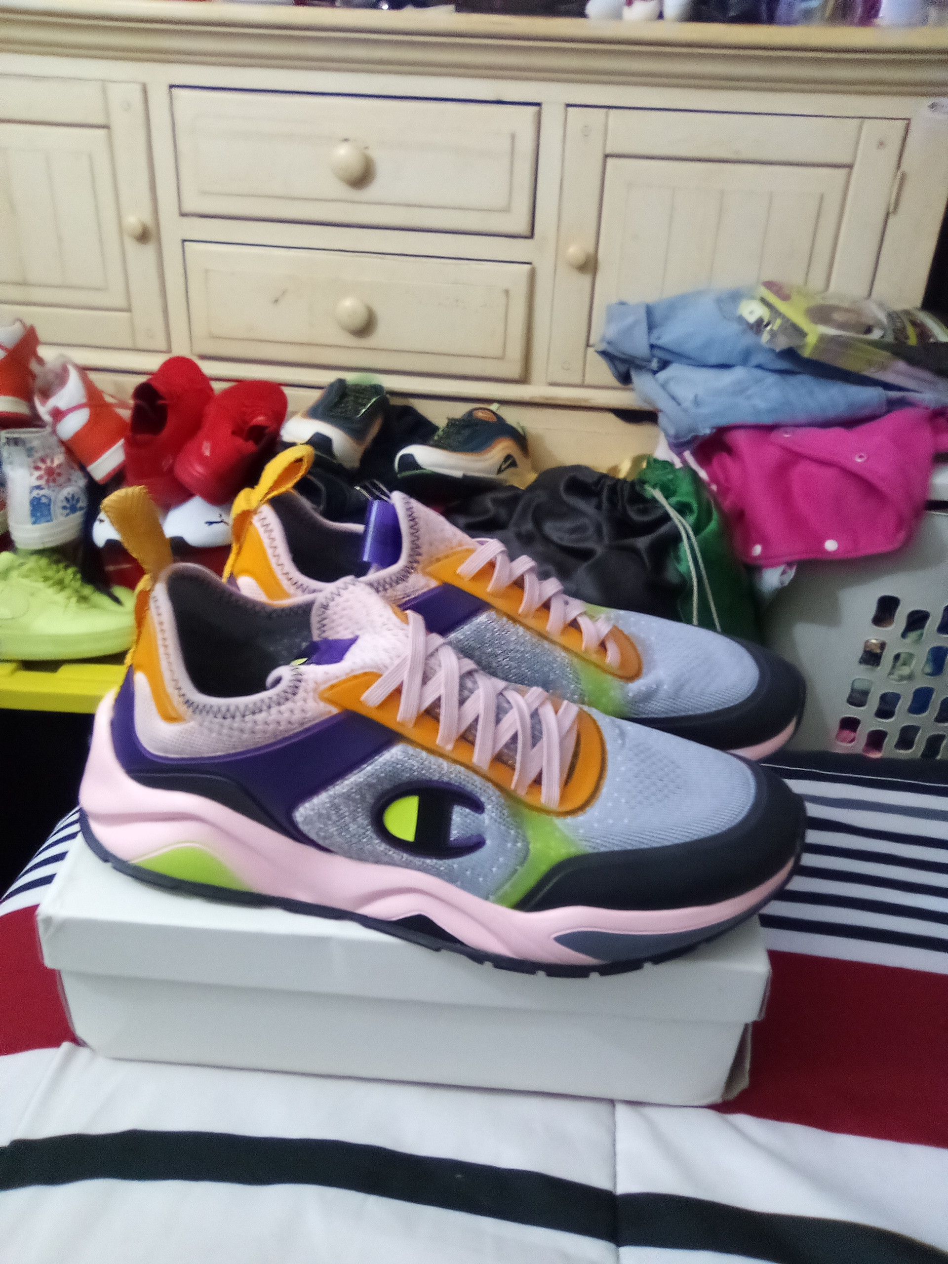 Champion Champion shoes Size US 11 / EU 44 - 2 Thumbnail