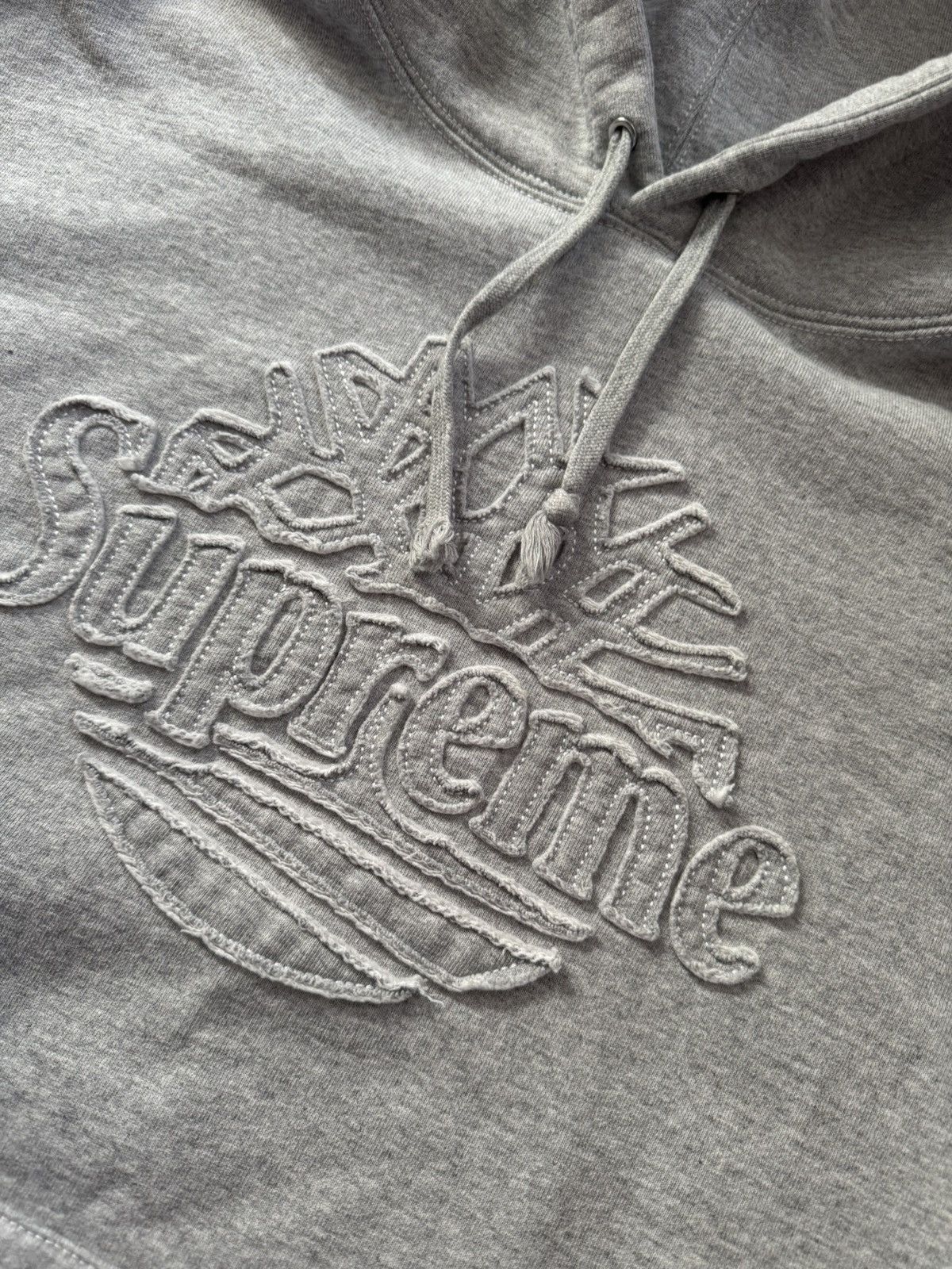 Supreme SUPREME x TIMBERLAND hoodie sizes in photos by tape measure Size US M / EU 48-50 / 2 - 2 Thumbnail