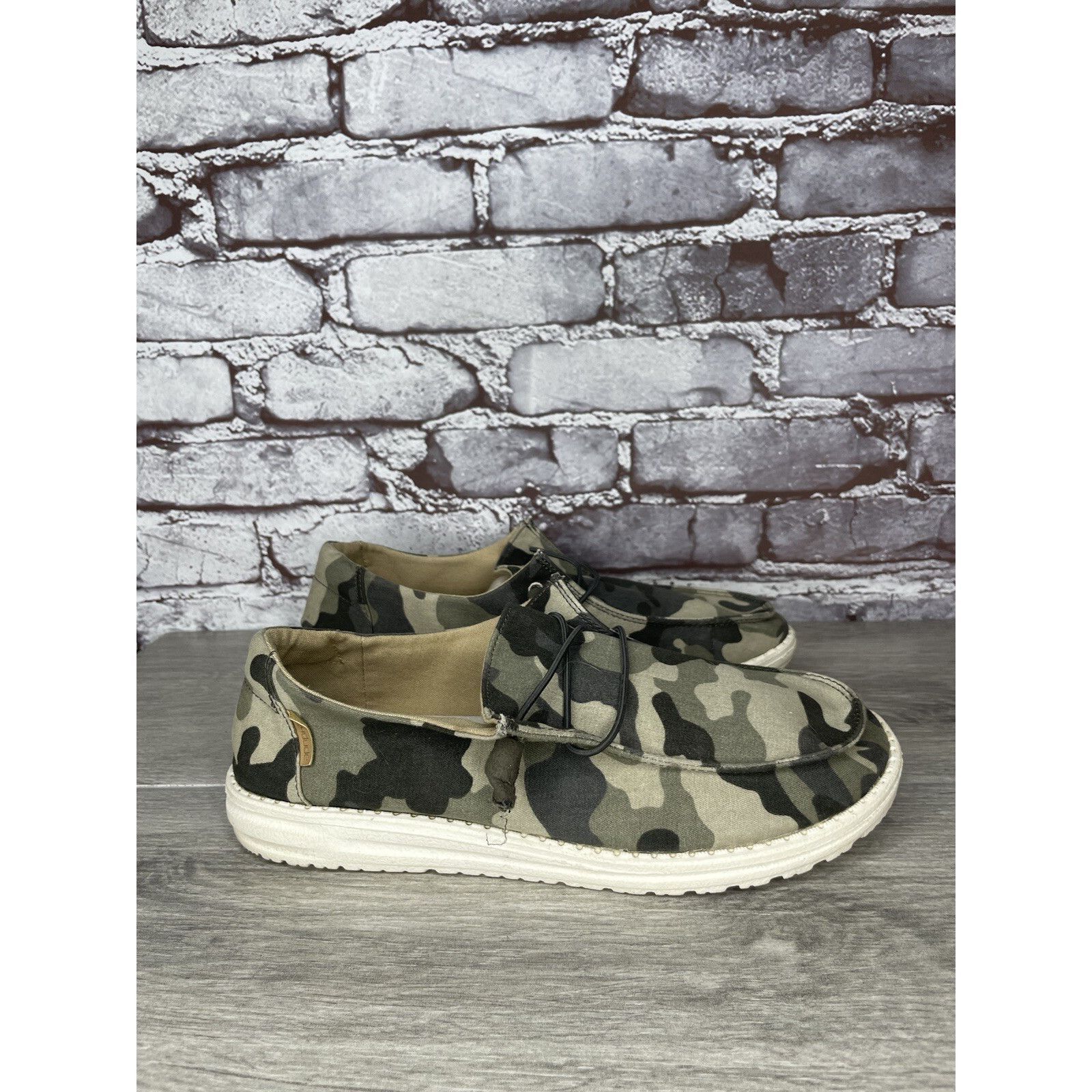 Other Hey Dude Wendy Camo Green Brown Canvas Sneakers Shoes Women' Size US 9 / IT 39 - 1 Thumbnail