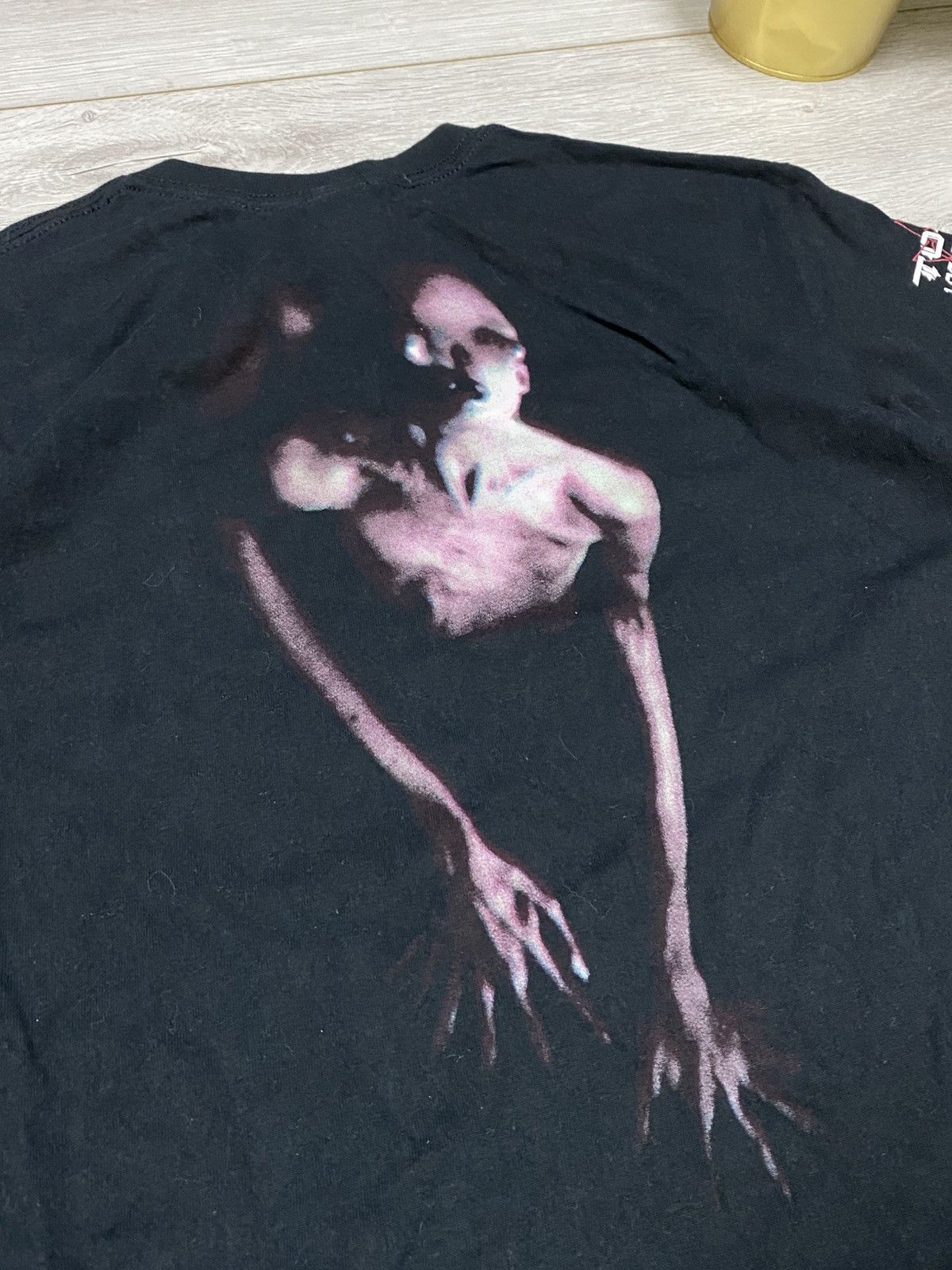 Band Tees Tool monster print tee vintage Gildan t-shirt Size US M / EU 48-50 / 2 - 5 Thumbnail
